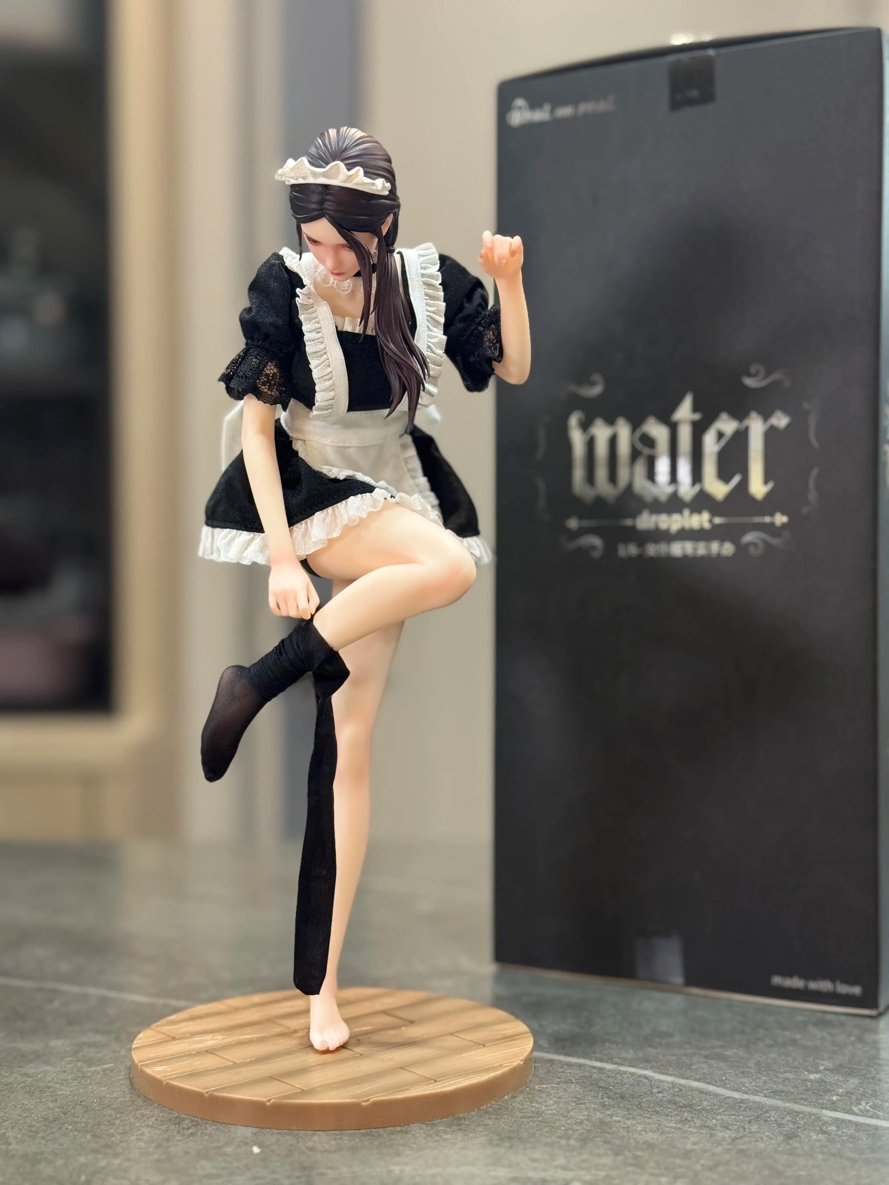 Original Illustration Figure She Is Real & Bearpanda Lou LL 1/6--Hyper-realistic Figure of Maid 27cm Products Anime Decorative