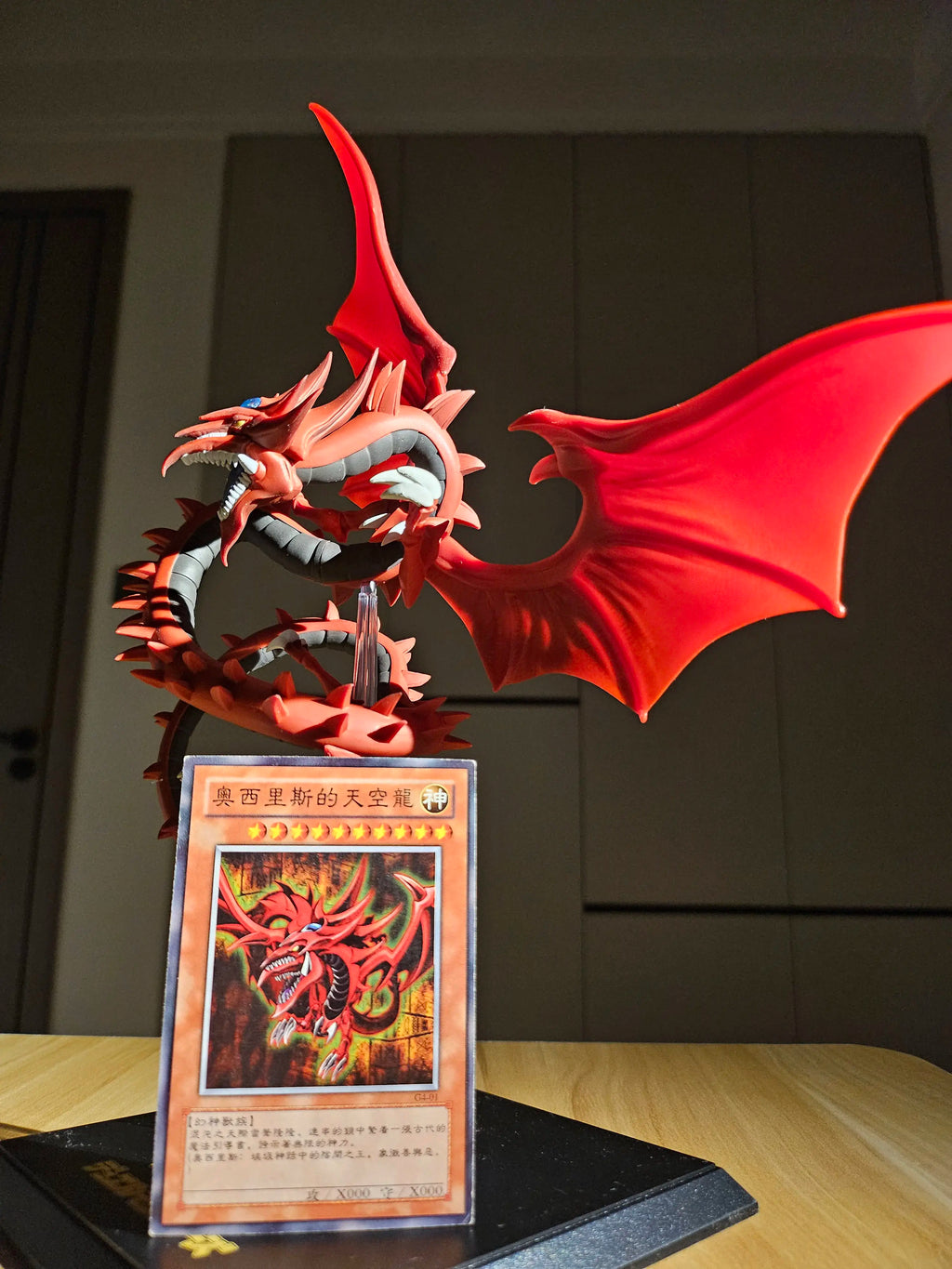 Yu-Gi-Oh! Action Figures Monsters Legion Slifer The Sky Dragon Blue-Eyes Ultimate Dragon Anime Model Ornaments Collection Toys