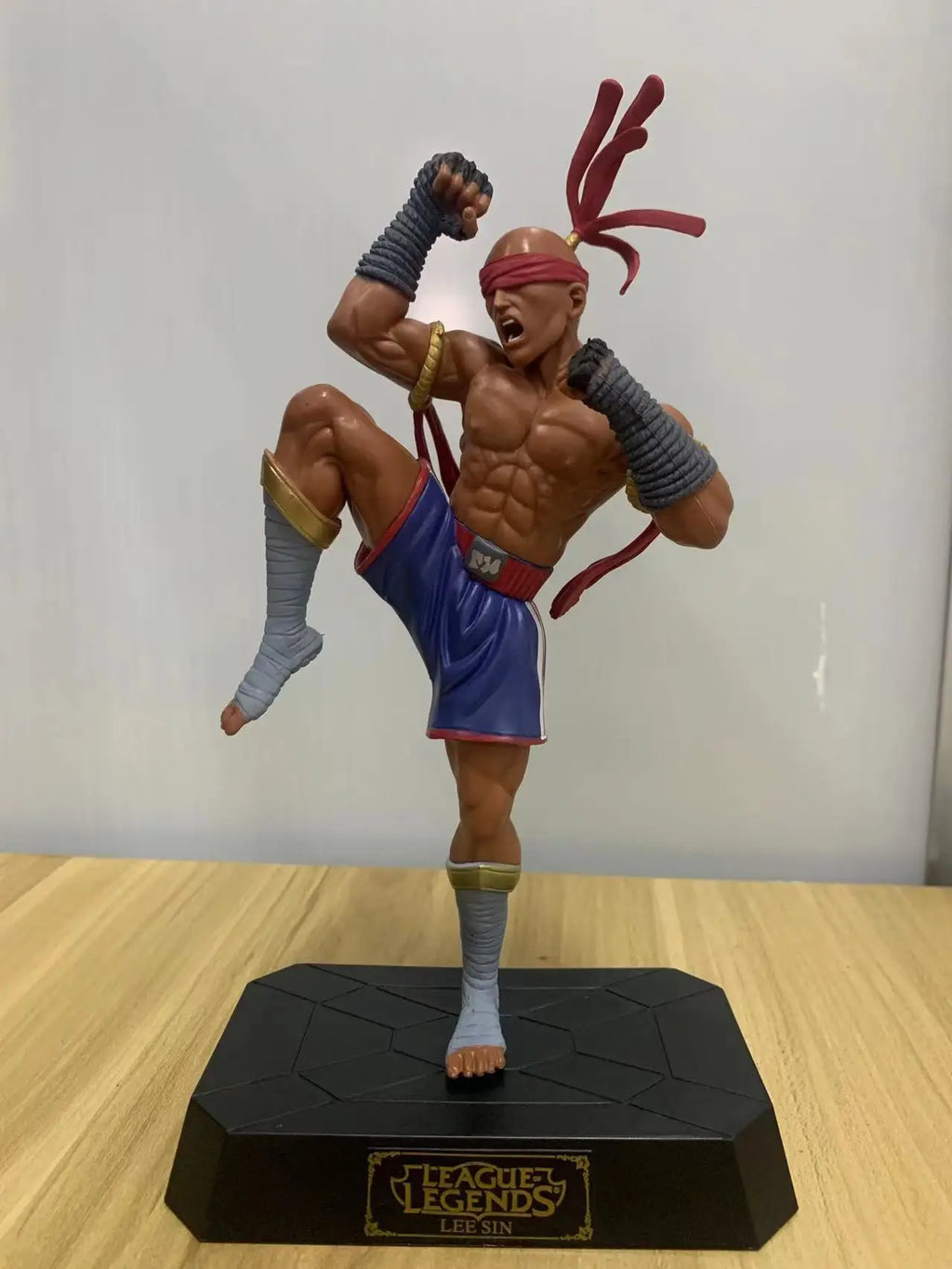 20Cm Hot Game League of Legends Action Figure Lee Sin Doll Children Toys Room Desk Decoration Doll Lol Model Children Gift