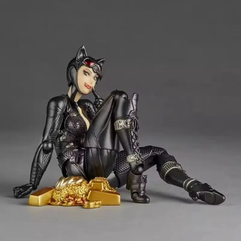 New Kaiyodo Revoltech Catwoman Dc Selina Kyle Batman Revoltech Amazing Yamaguchi Revoltech Series  Figure Model Figurine Toy
