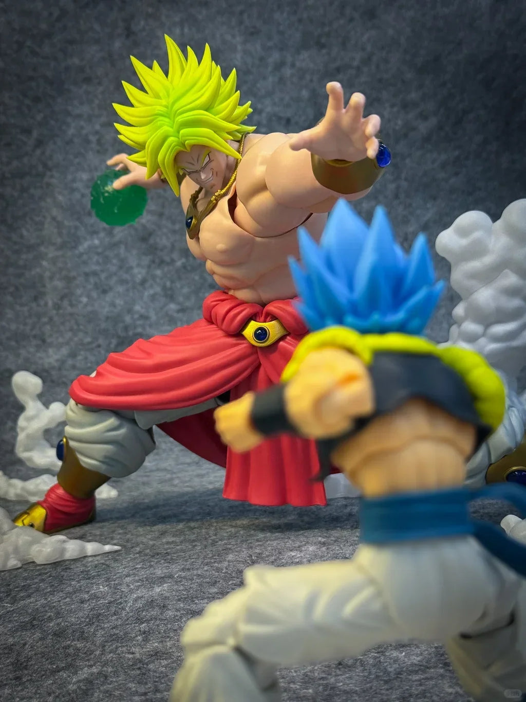 In Stock Kong Studio Beast Deities Dragon Ball Z Broly Figure Super Saiyan 3 Broly Norse God Fenrir Anime Action Figure Gift Toy