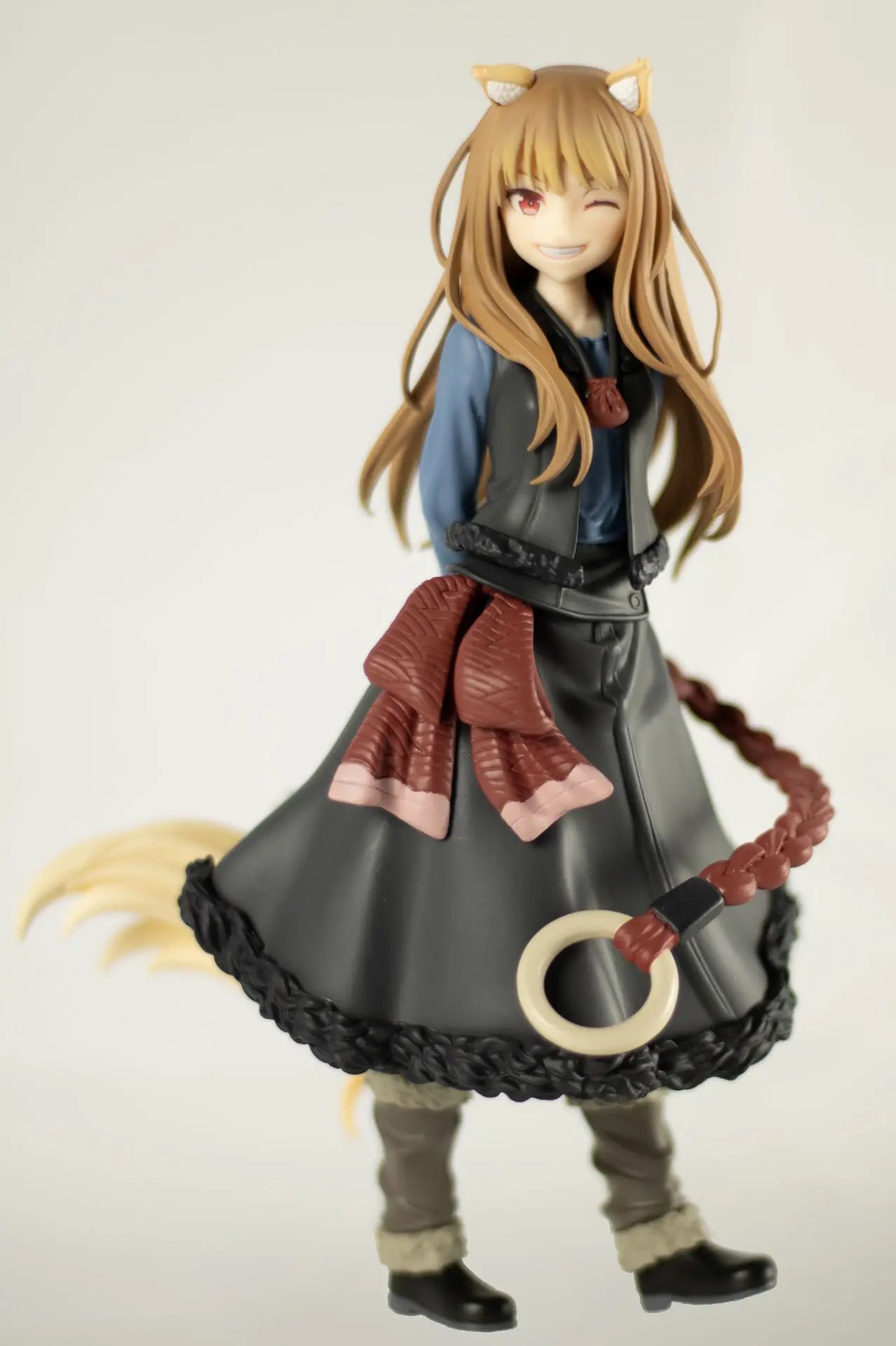 17CM Anime  Holo Figure Ookami to Koushinryou Merchant Meets the Wise Wolf Stand Model Toy Gift Collection Aciton Figure PVC