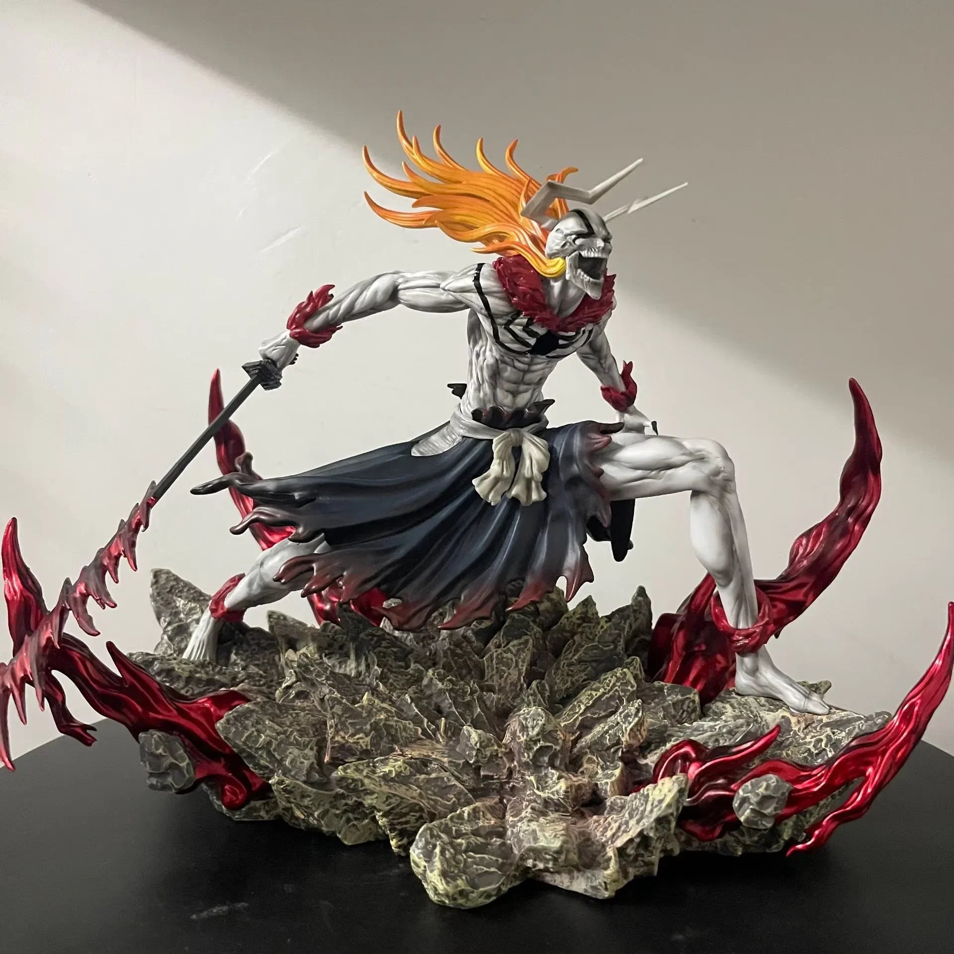 Bleach Ichigo Hollowfied Action Figure 23cm Anime Statue Getsuga Tensho Desktop Decoration Collectible Toy Gift