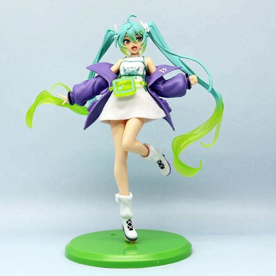 19cm Fashion Hatsune Miku Anime Figure Casual Clothing Miku Action Figures Fashion Girl Figurine PVC Collection Model Doll Toys