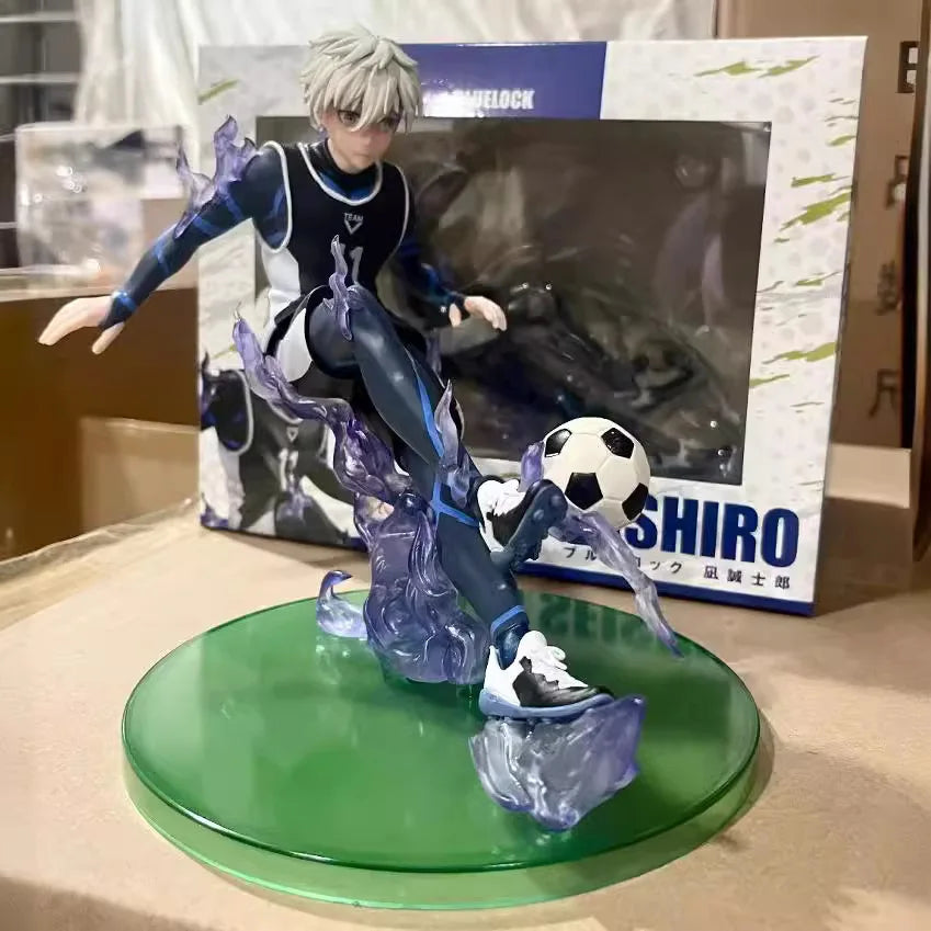 18CM Anime BLUE LOCK Nagi Seishiro Figure Football Style Special Effects Parts Model Toy Gift Collection Aciton Figure PVC