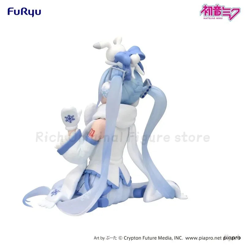 【In Stock】Original FuRyu Noodle Stopper Piapro Hatsune Miku ~ Snow Miku Airport Boutique Exhibition (Sky Town) ~ Anime Figure