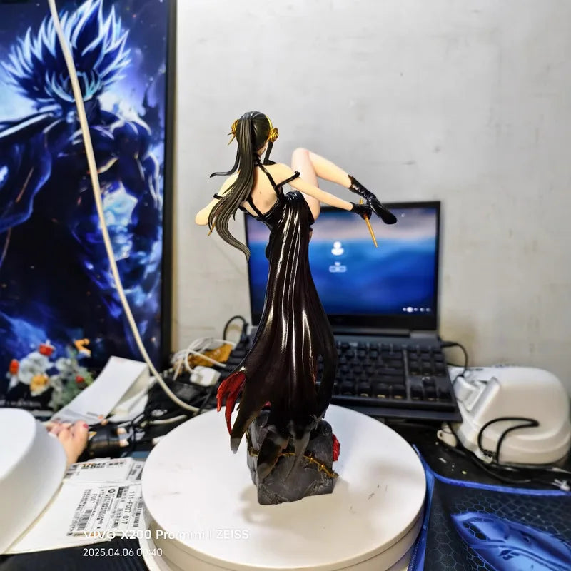 Spy×Family Yor Forger Large 2 Styles Figure Collection Desktop Decoration Toys