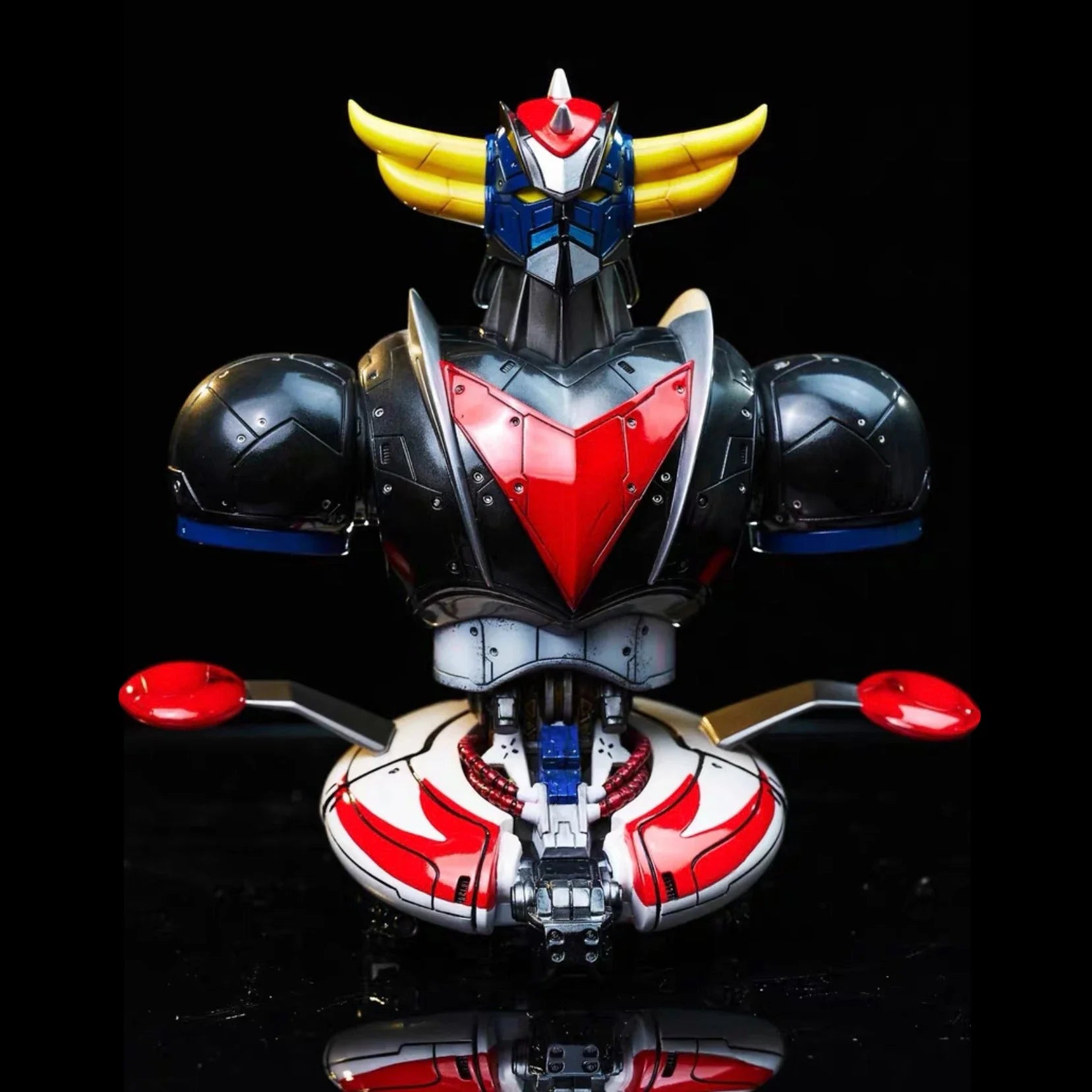 Figurama Super Robot Elite Bust Collection  GRENDIZER / MAZINGER Z / GETTER ROBO Polyresin Statue 26cm
