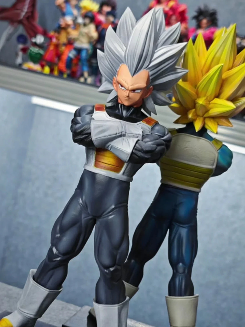 33cm Dragon Ball Z Super Saiyan Vegeta Anime Figures SSJ3 Vegeta Anime Movie Character Toys, Decorations, Collectible Gifts