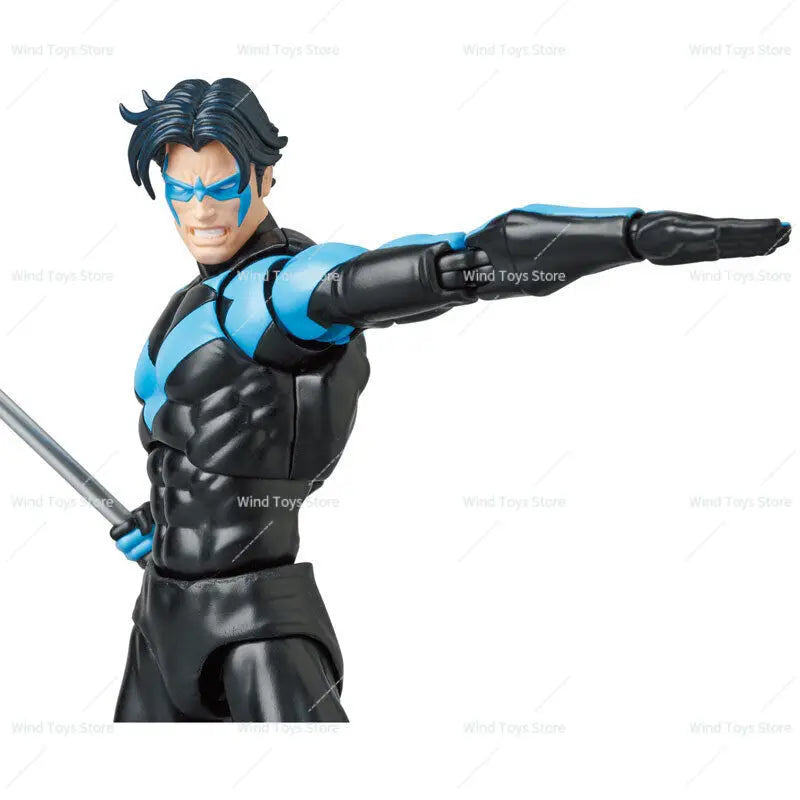 New product launch Mafex No.175 Nightwing Batman Hush Ver. Action Figure Collectible Toy Gift