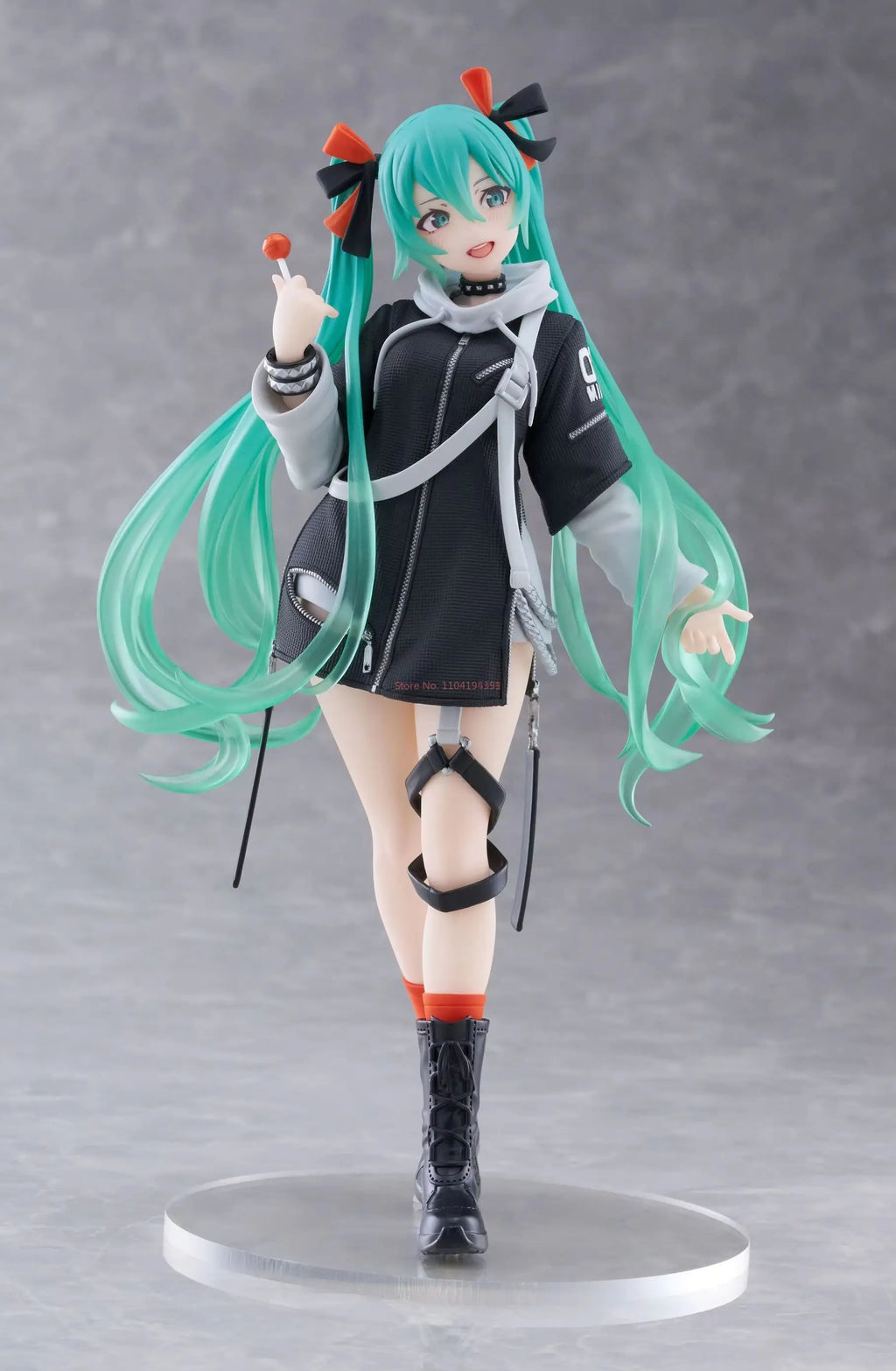 In Stock Authentic TAITO Fashion VOCALOID Hatsune Miku Punk Future Scenery Manual Model Toys Holiday Gifts
