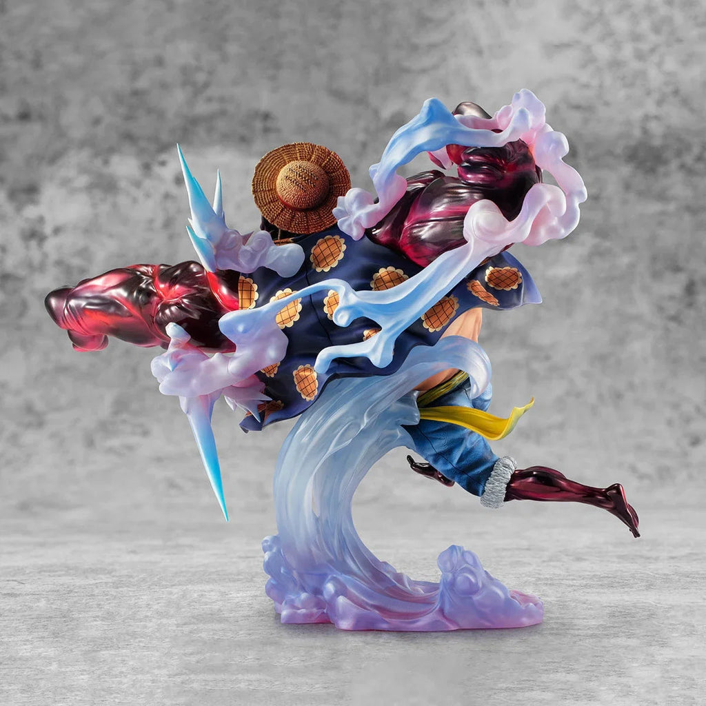 In Stock One Piece Monkey D. Luffy Gear 4 Bouncy Man Megahouse POP SA-MAXIMUM Collectible Ornaments Boxed Brand Toy Gifts