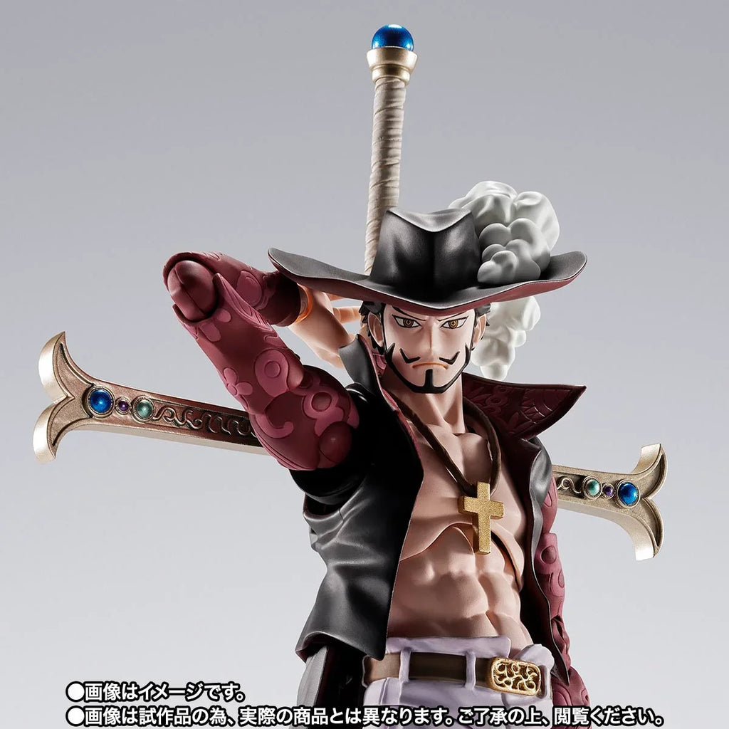 Original BANDAI Anime ONE PIECE Dracule HawkEyes Mihawk S.H.Figuarts Action Figure Toys PVC Model Collection