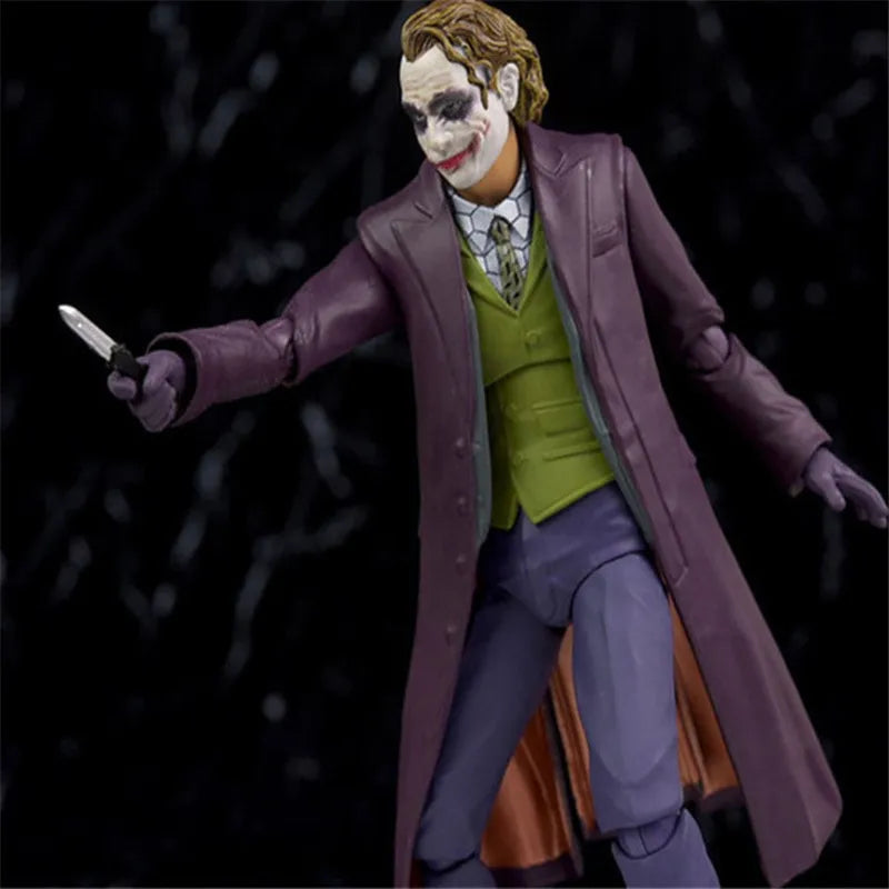 Movie The Dark Knight Rises Joker Joint Mobility Action Figures Desk Decor Toys Doll Collection Gifts Boxed Pvc Model Statue