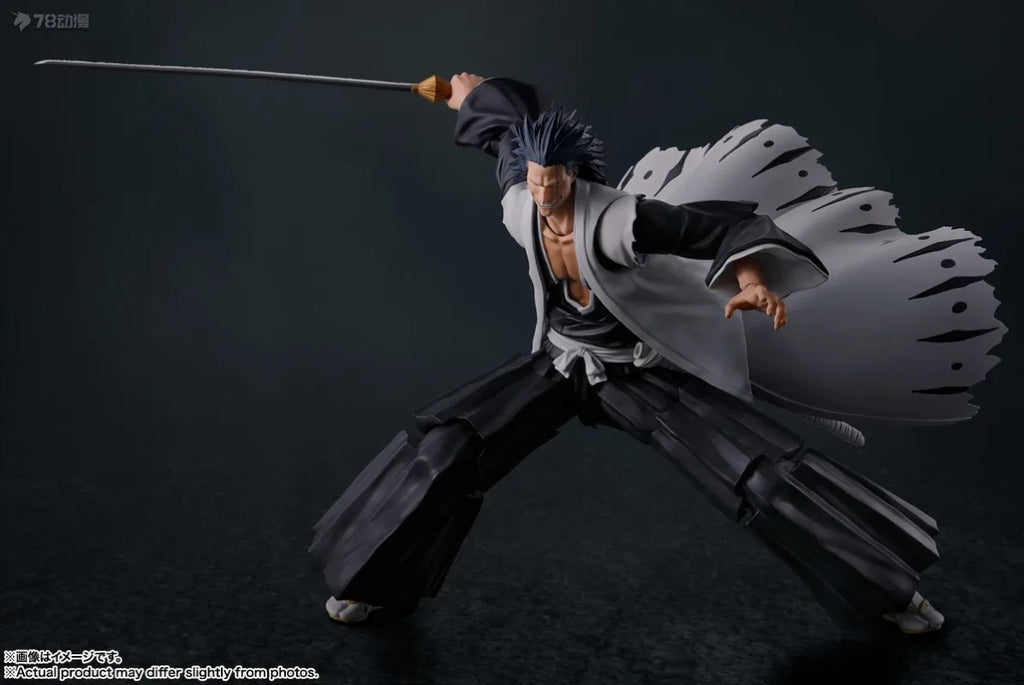 Bandai Genuine SHF BLEACH Ichigo Kurosaki Toushiro Hitsugaya Byakuya Kuchiki Kenpachi Zaraki Renji Abarai Anime Figure Model Toy