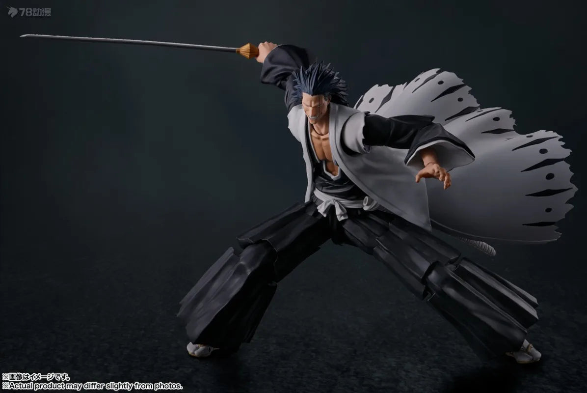 Bandai Genuine SHF BLEACH Ichigo Kurosaki Toushiro Hitsugaya Byakuya Kuchiki Kenpachi Zaraki Renji Abarai Anime Figure Model Toy
