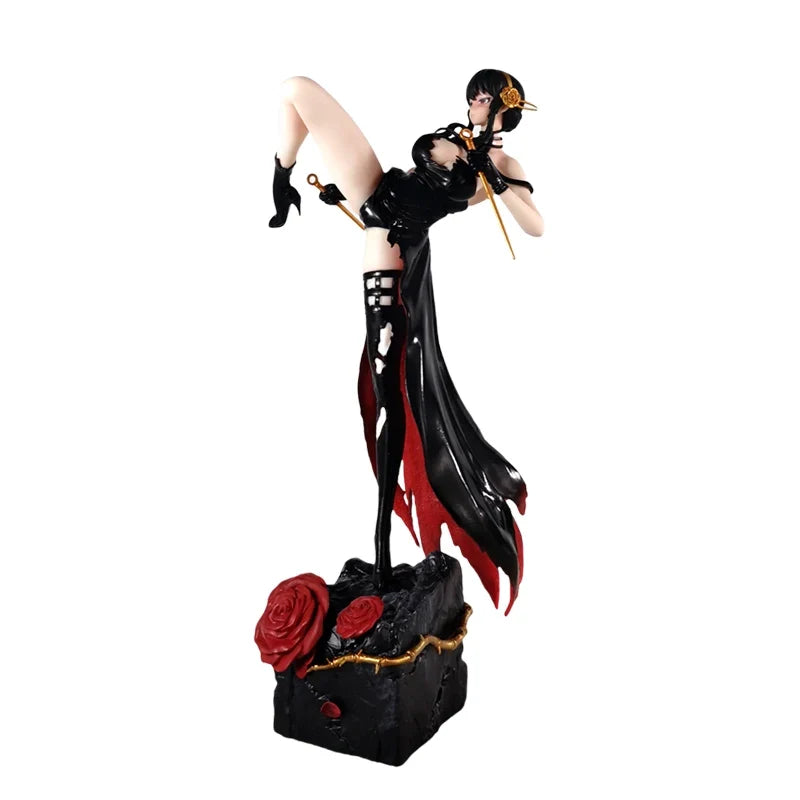Spy X Family Yor Forger Battle Version Model Figure 32cm Anime Fighting Sexy Beautiful Girl Figure Game Collectible Doll Gift