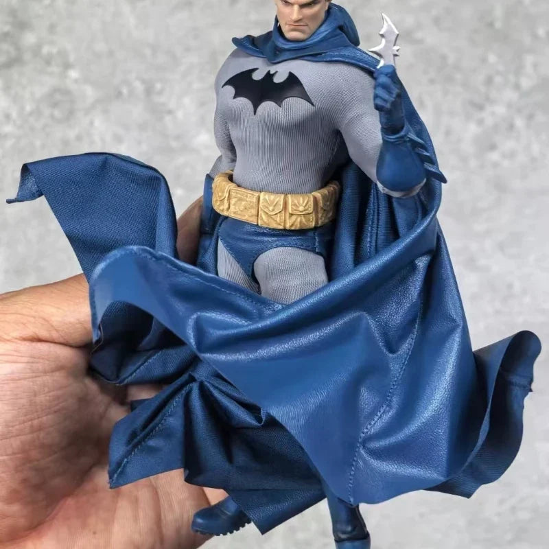 GONG Studio 17.5cm Batman Hush Bat Man Figure Tailored Fabric Suit Anime Action Figures PVC Statue Model Collectible Toys Gifts