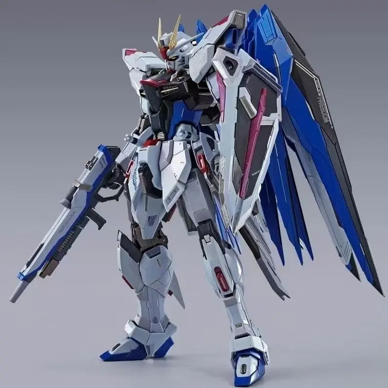 SV Model MB1/100 Freedom Assemble Model Kit Partial Pre Coating Action Figures Plastic Model Collection Desk Decoration Toy Gift
