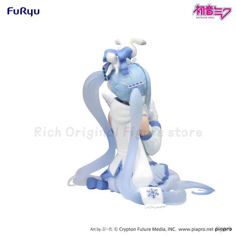 【In Stock】Original FuRyu Noodle Stopper Piapro Hatsune Miku ~ Snow Miku Airport Boutique Exhibition (Sky Town) ~ Anime Figure