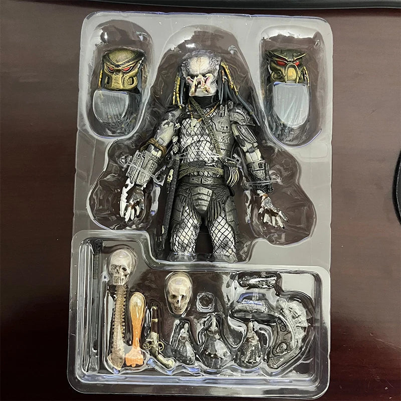 Original NECA Ultimate Elder Predator Action Figure Model Toys Joint Movable Horror Doll Christmas Present For Children