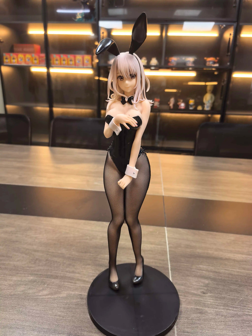 Kuroiwa Medaka Dares to Mock My Cuteness Kawanai Momana Bunny Girl Figure Model Collectible Art Toy