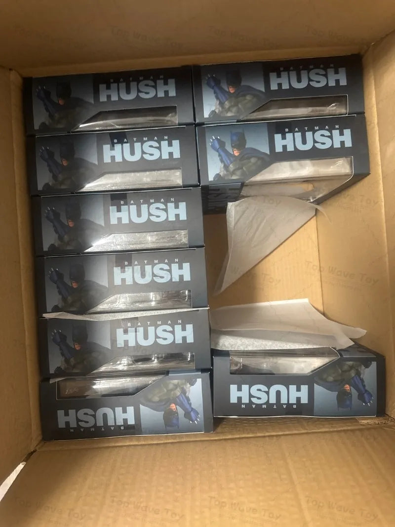 MAFEX No.105 BRAND NEW At Special Price 100% Original MAFEX 105 BATMAN HUSH Anime Action Collection Figures Model Toys