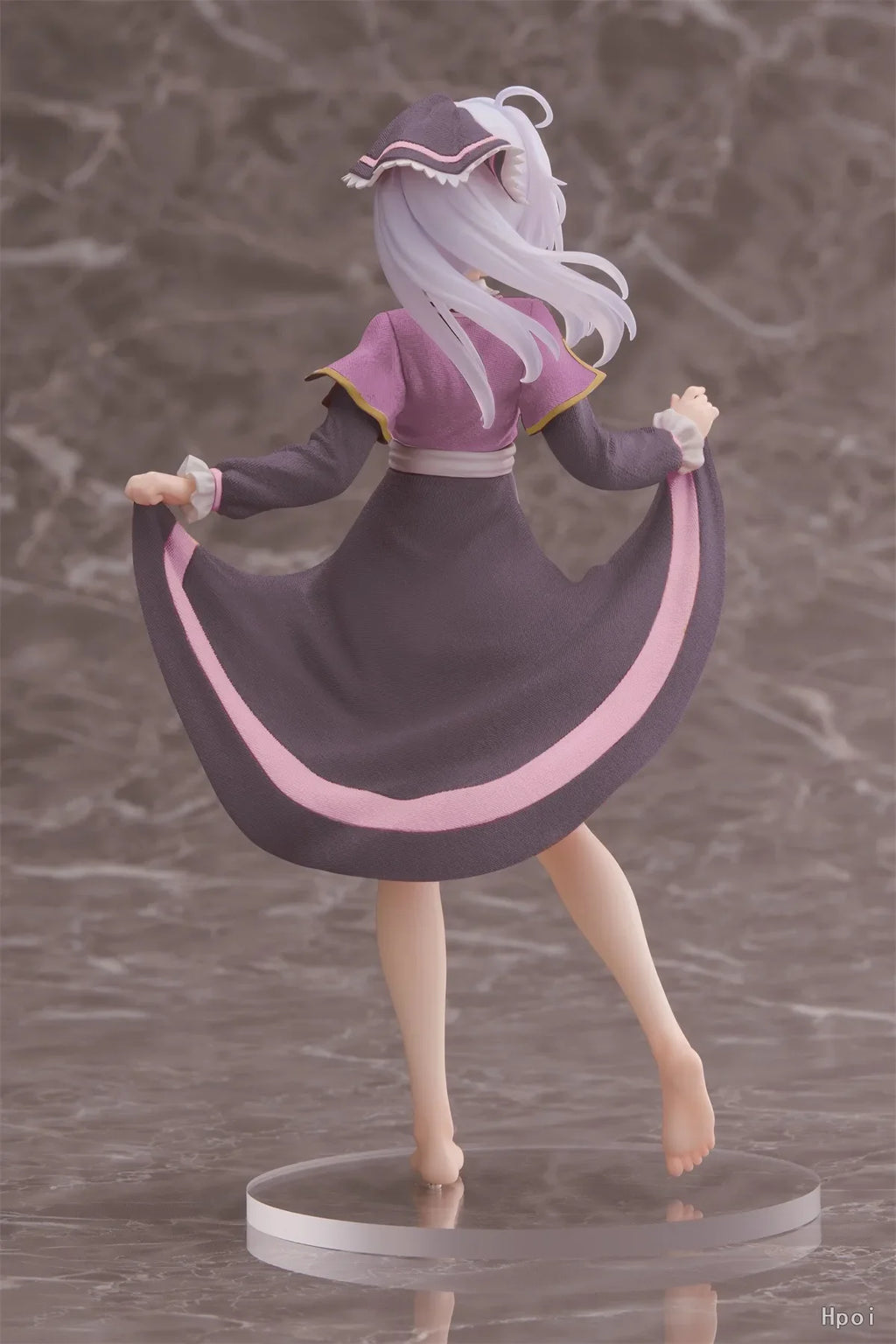 18CM Anime Wandering Witch The Journey of Elaina Figure Ilyina Standing Model Toy Wearing Hat Gift Collection Decorative PVC