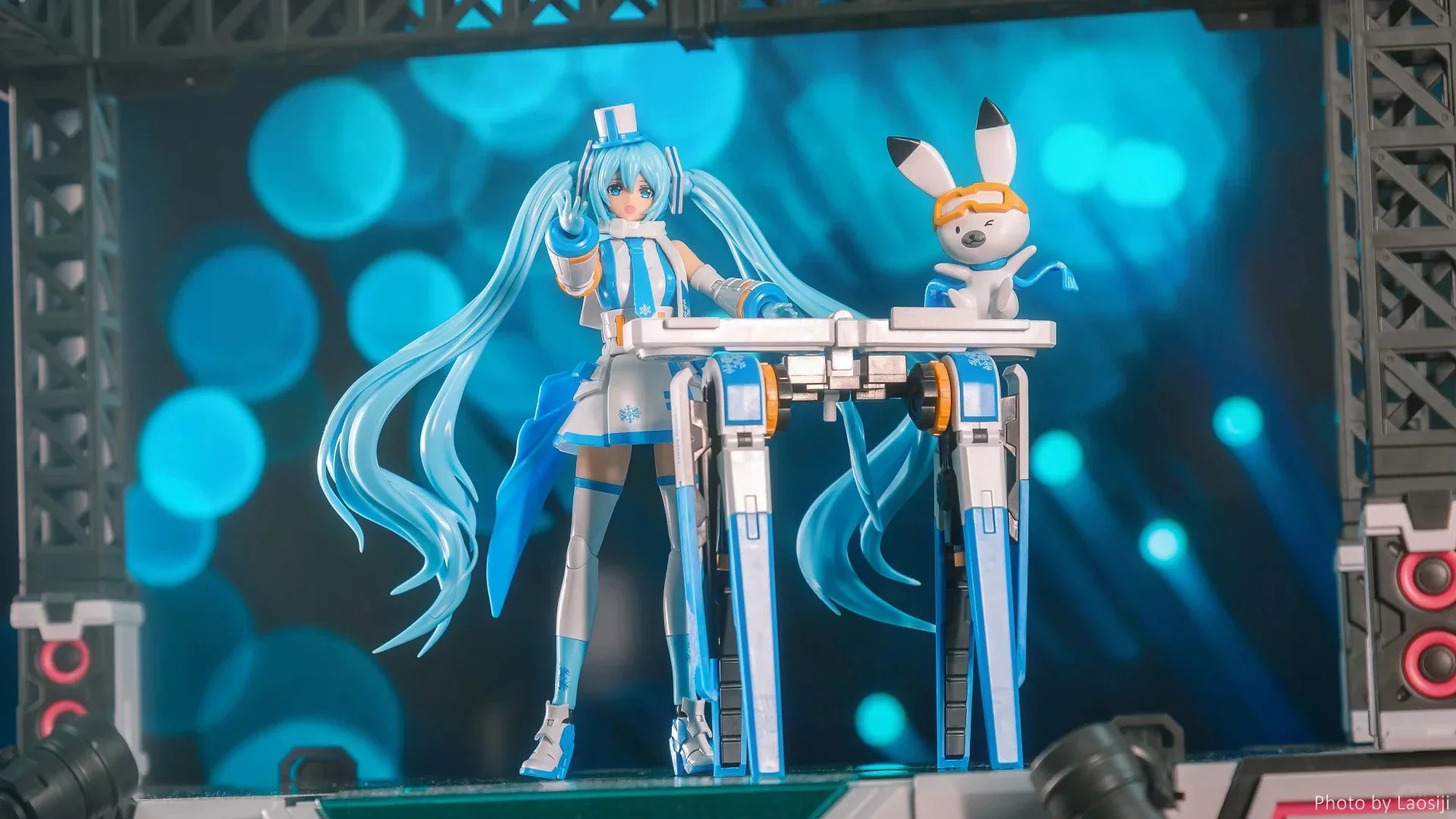 TYCTOYS In Stock Original HIPLAY SOSKILL Miku Snow Miku Ice Echo Static Action Figure Model Kit Toys Holiday Gifts