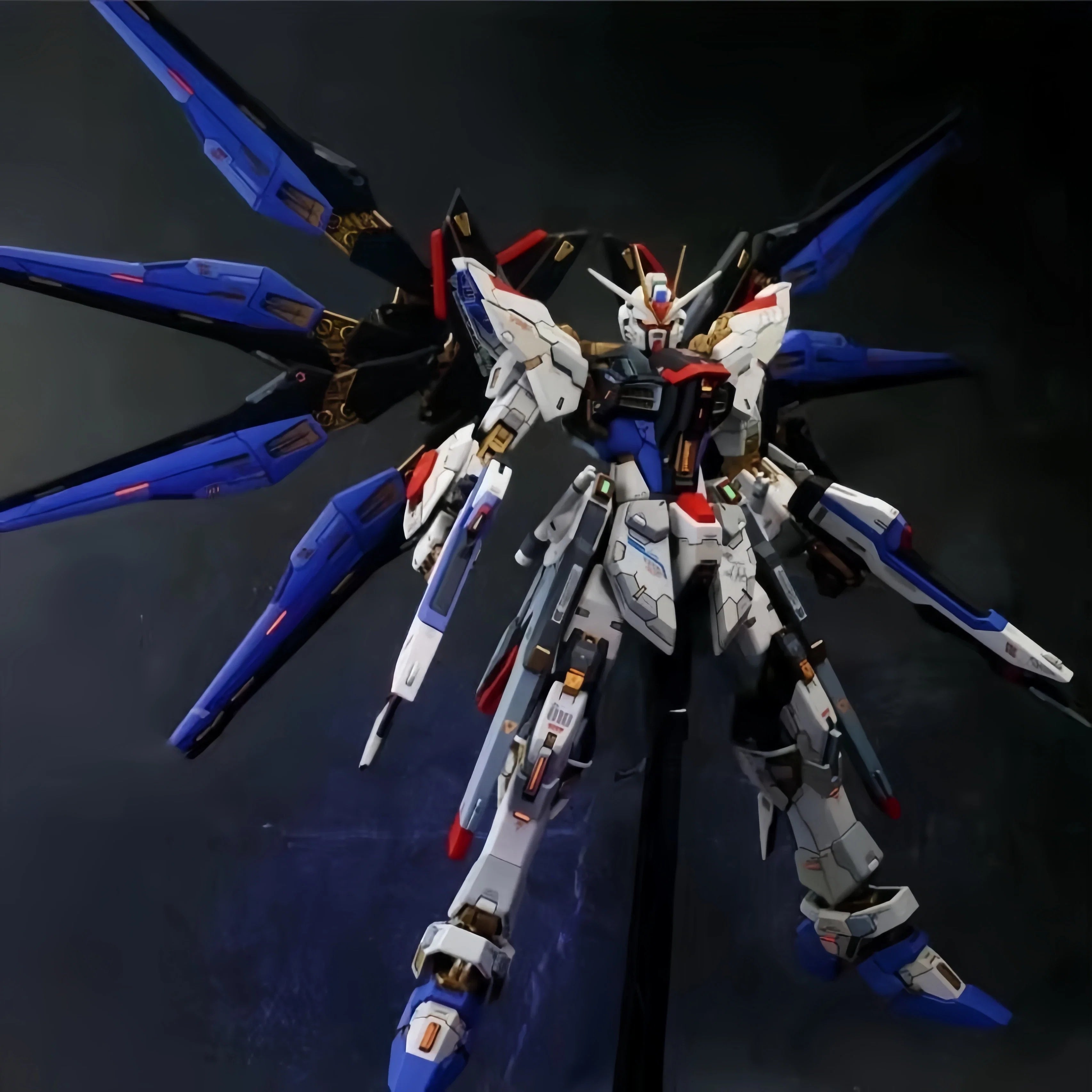 New  Action Gdm Mecha Figure Mg Astray 1:144 Strike Freedom 2.0 Figurine Assembly Model Collectible Decoration Toys Gifts