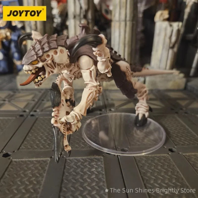 JOYTOY Warhammer 40K 1/18 Scale Action Figure - Tyranids Hive Fleet Leviathan Termagant with Fleshborer Model Collectible Gift