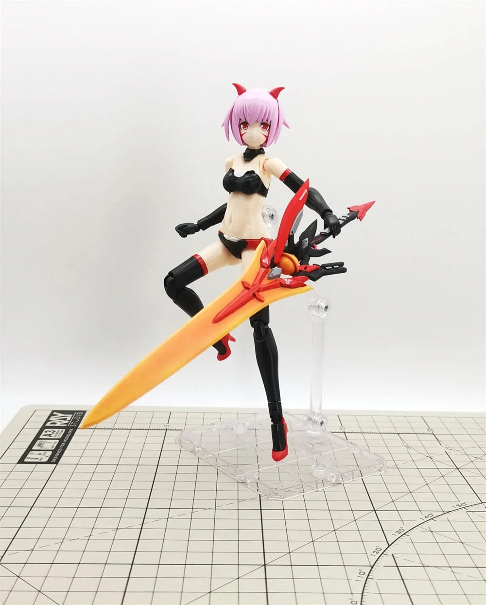 【No Figure】1/12 Scale Female Resin 3D Unpainted Conversion Parts Large Sword Fit Kotobukiya Model For Collection For DIY