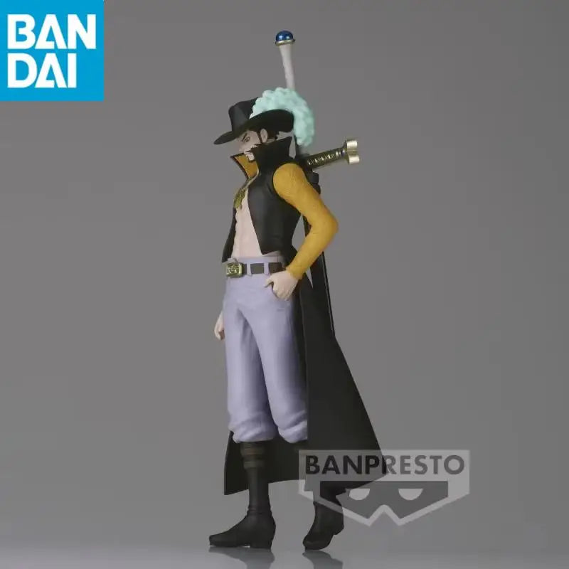 In Stock Original Bandai Banpresto Anime One Piece The Shukko Dracule Mihawk Genuine Pvc Action Figure Model Collectible Toys