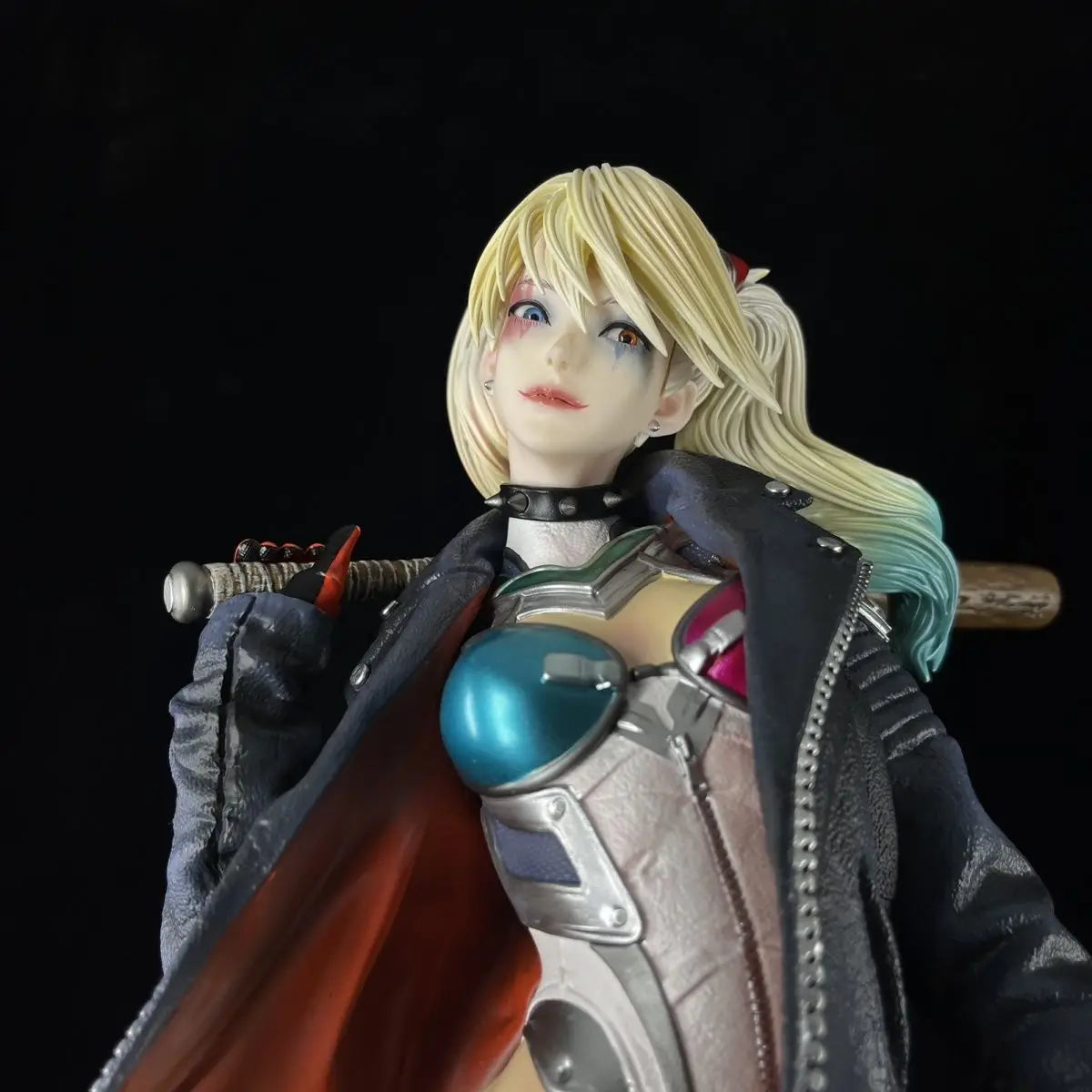 33cm Harleen Quinzel Action Figure Harley Quinn Figures Model High Quality Version The Clown'S Girl Statue Toys Birthday Gifts