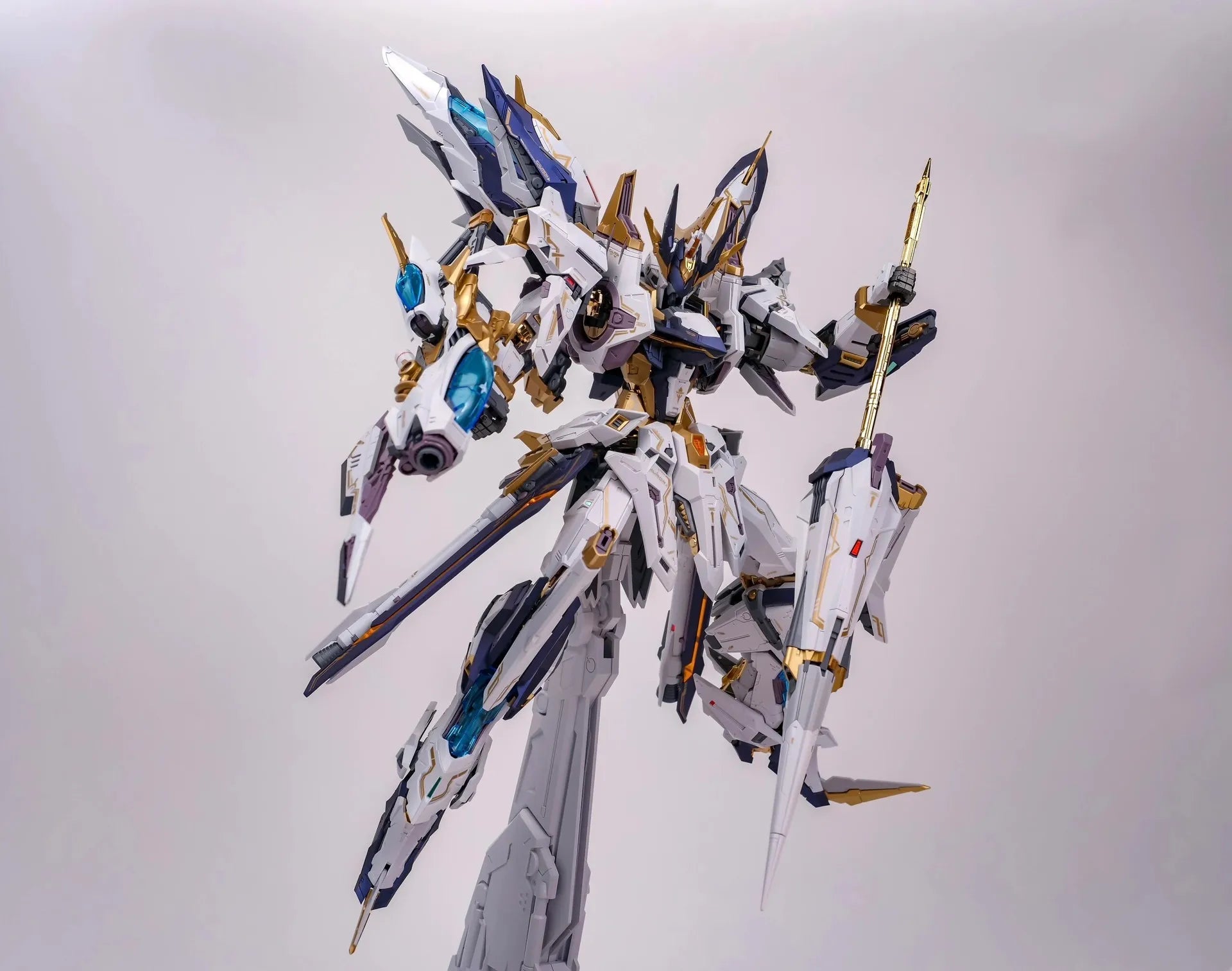Genuine Original IN ERA+ SNAA Infinite Dimensions Aurora 1/100 MG Assembly Model Kit Alloy Action Figure Plasitc ModelCustomized