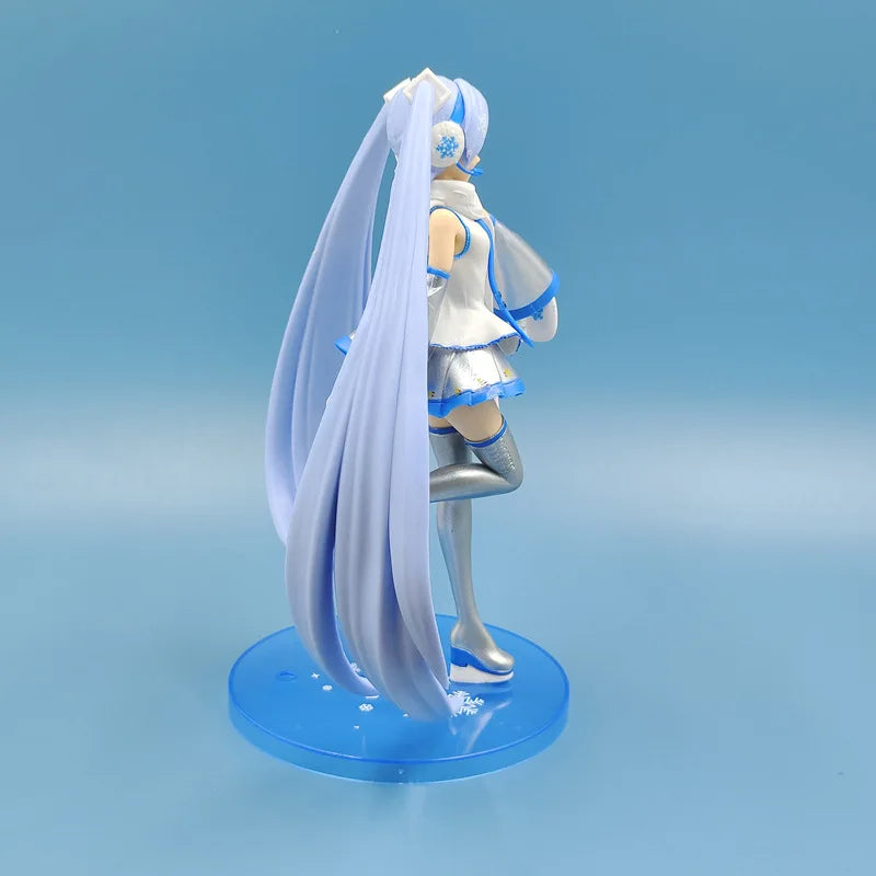 22CM Anime Figure Vocaloid Hatsune Miku SPM Figure Snow Miku Skytown Ver Standing Anime Model Toy Gift Collection Action Figure