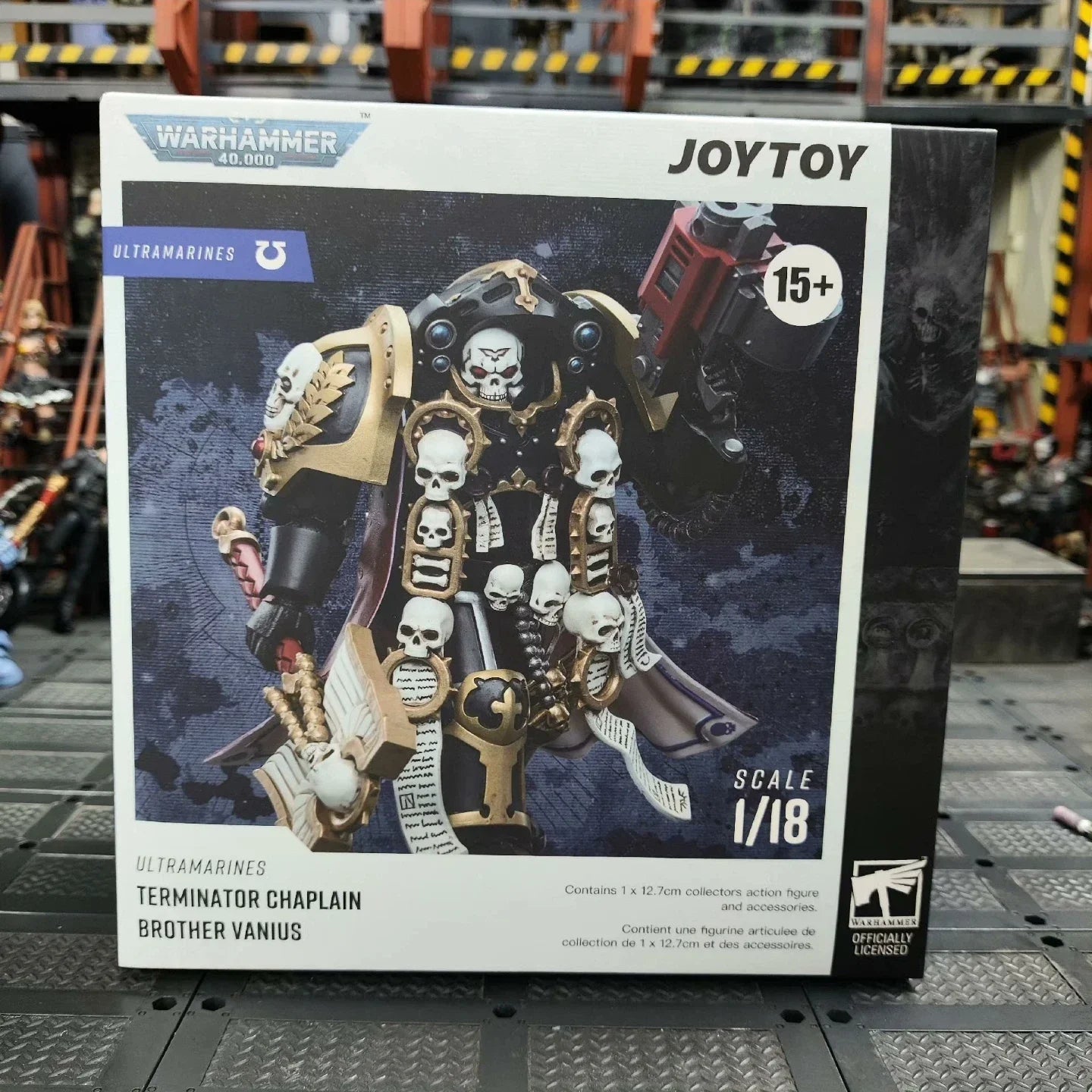 【Original】JOYTOY Warhammer 40K Ultramarines Terminator Chaplain Brother Vanius 1/18 Action Figure Model