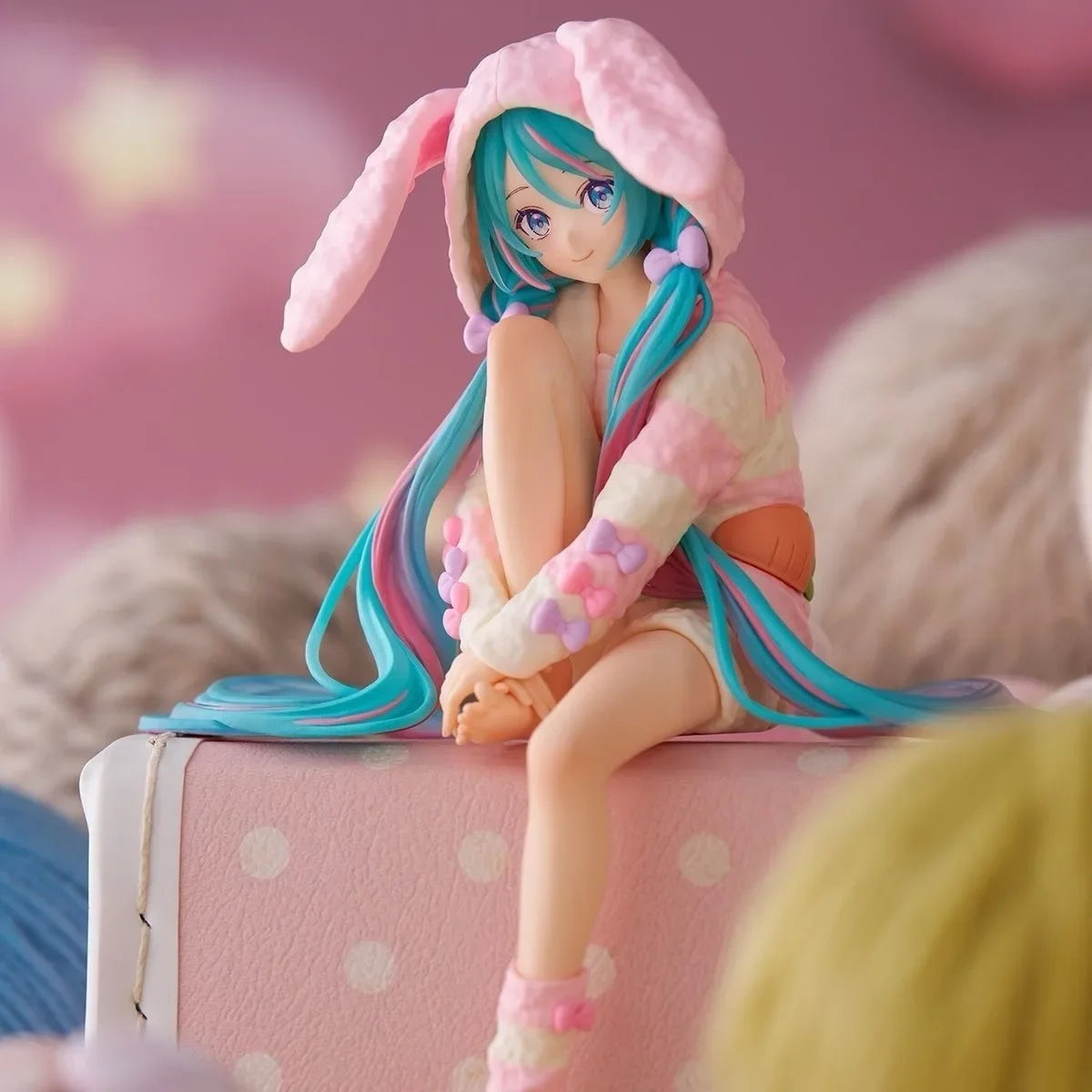 15CM Anime HATSUNE MIKU Figure Noodle Stopper Figure Rabbit Ear Pajamas Model Toy Doll Aciton Figure Collection Gift PVC