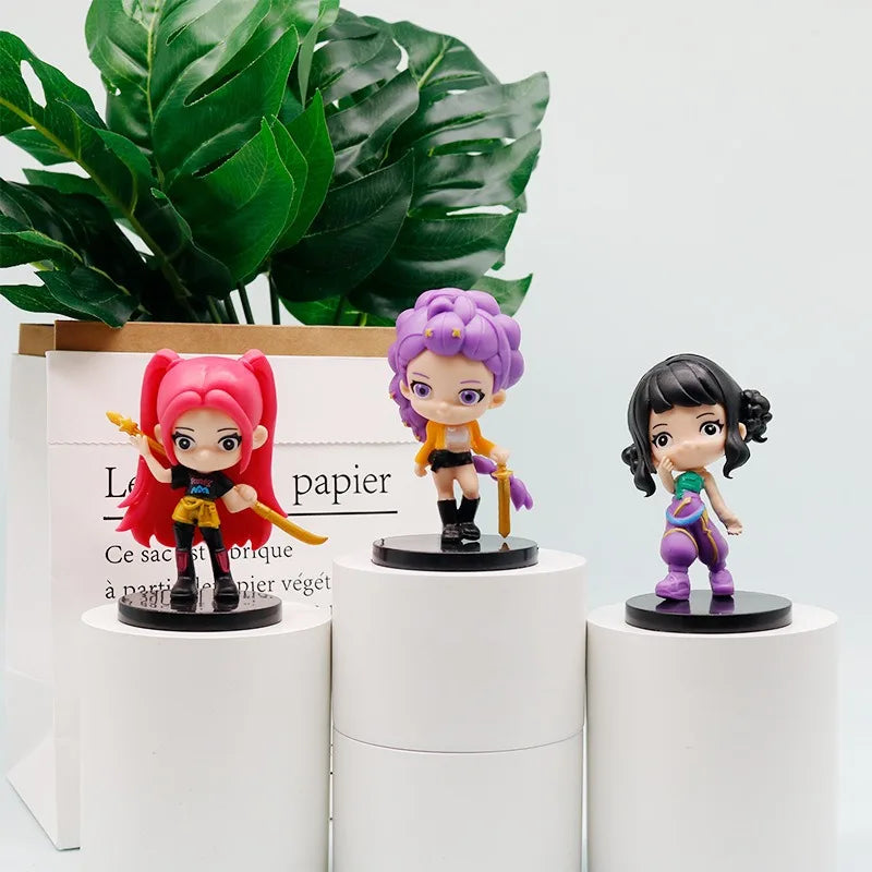 Korean wave animation Q version of the men's and women's group hunting witch figure model tiger crow rumizoe egg ornament