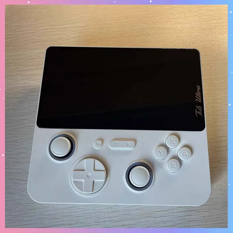 Gamemt E5Ultra Game Console Hall-Effect Joystick 5" 1280*720 60HZ IPS Touch Screen 5000mAh Portable Handheld Consoles Gift