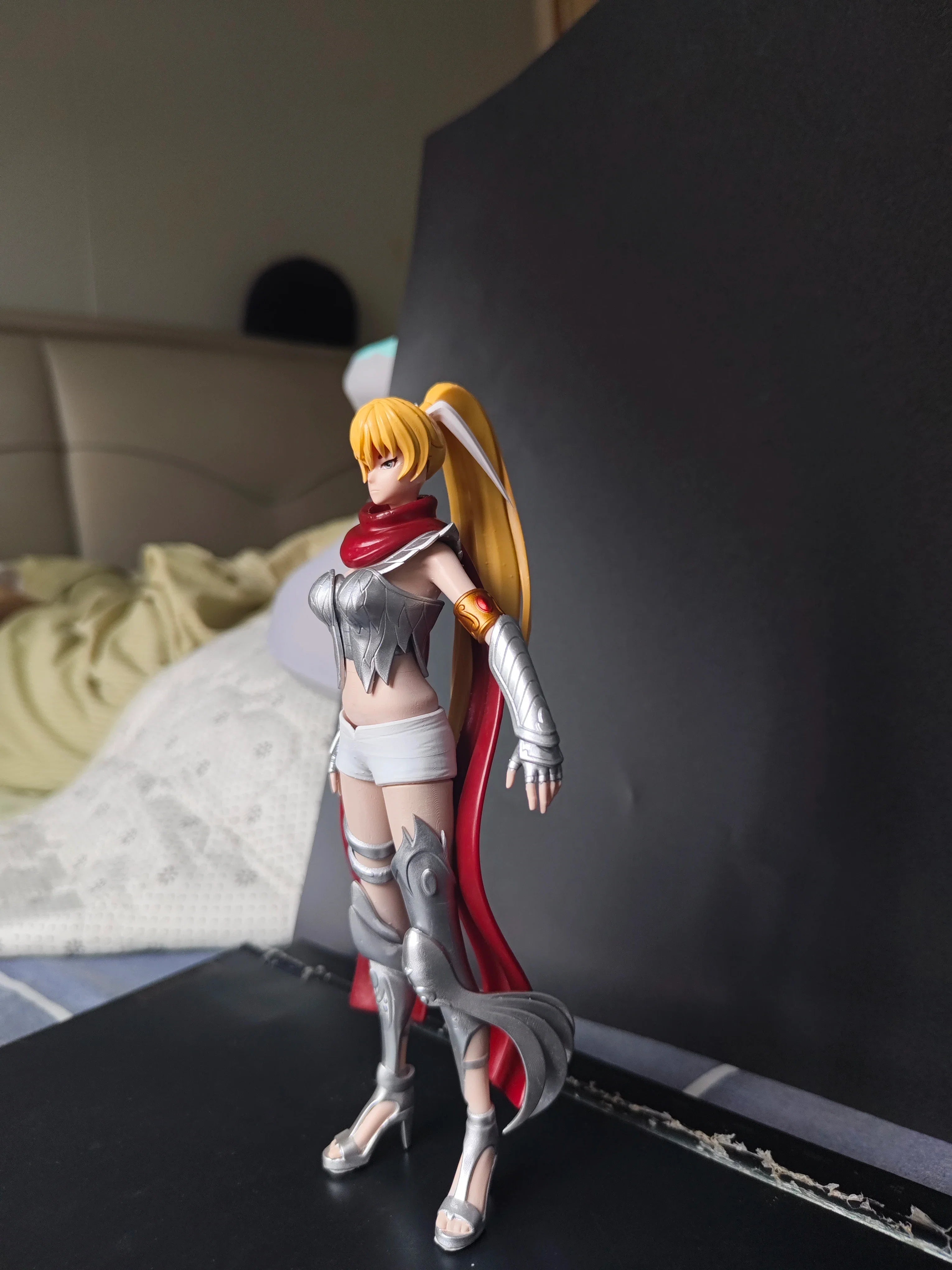 Saint Seiya The Lost Canvas LC- Crane Yuzuriha Silver Saint Aries Shion's Junior Sister Resin Statue Collectible Model
