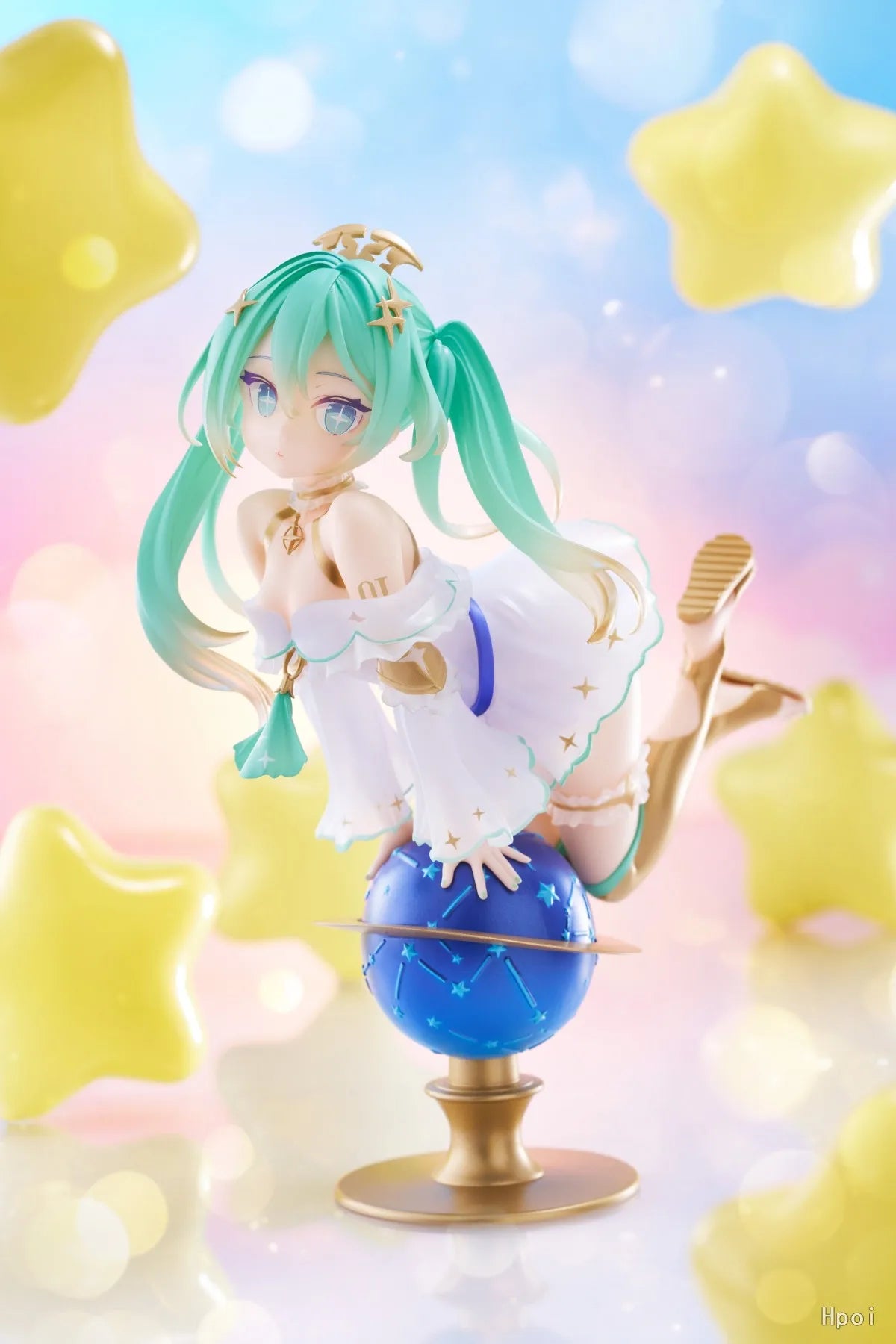 16CM Anime Hatsune Miku Figure Glittering Star ver 39th Anniversary Globe Scene Model Toy Gift Collection Action Figure PVC