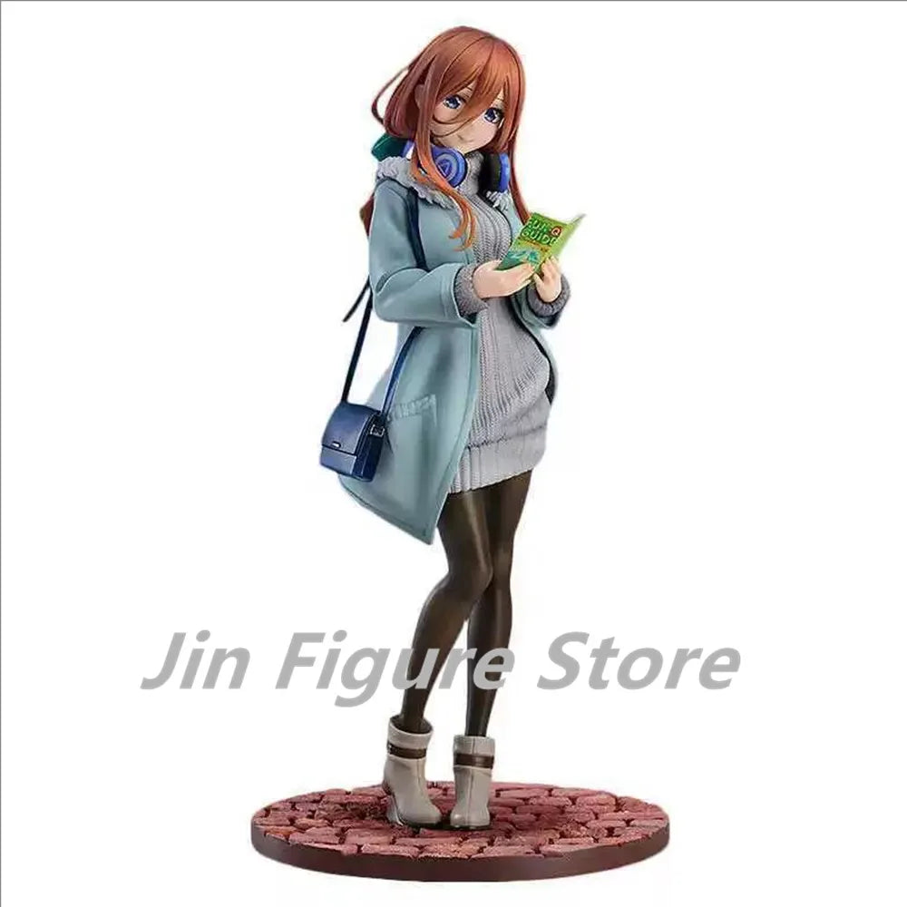 New 25cm The Quintessential Quintuplets Anime Figure Nakano Miku Dating Style Model PVc Desktop Decorative Toy Present