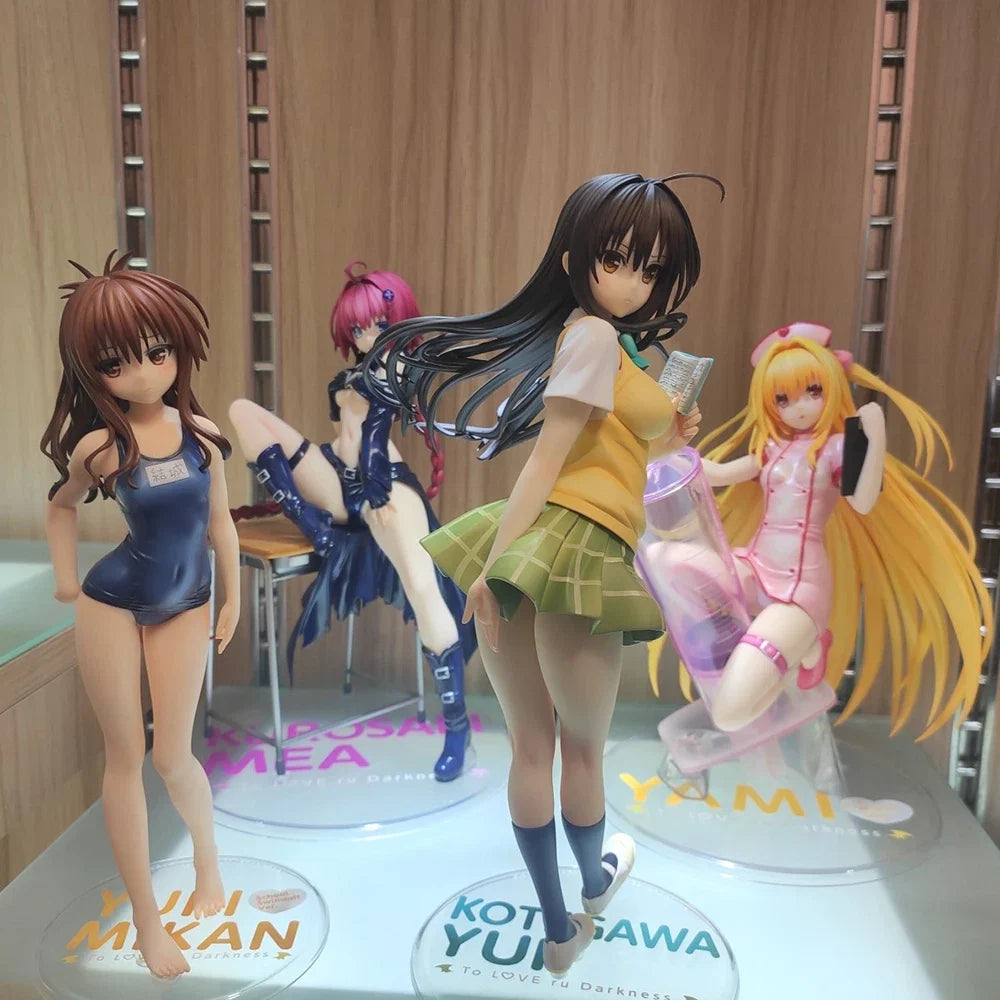 BANDAI 23CM Anime To LOVEru Kotegawa Yui Figure School Uniform Dress Up Standing Model Toy Gift Collection Aciton Figure PVC 1/7