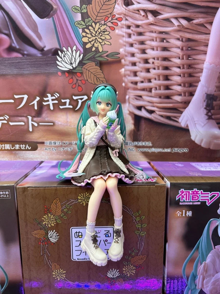 15cm Hatsune Miku Anime Figure Autumn Date Miku Action Figure Kawaii Girl Noodle Stopper Figurine Computer Case Ornaments Model