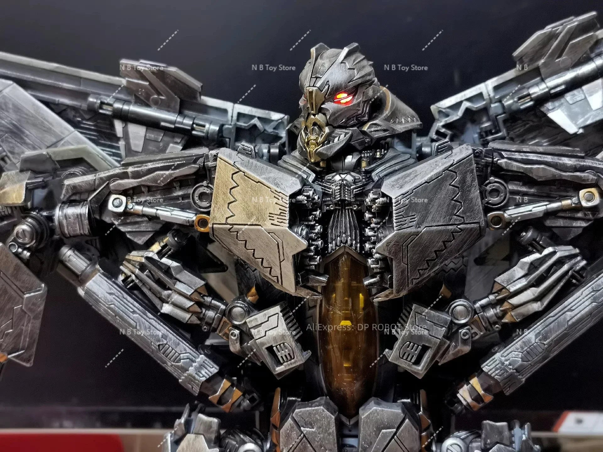 Transformation Action Figure, Hand Repainted, BMB T10, Starscream Repair