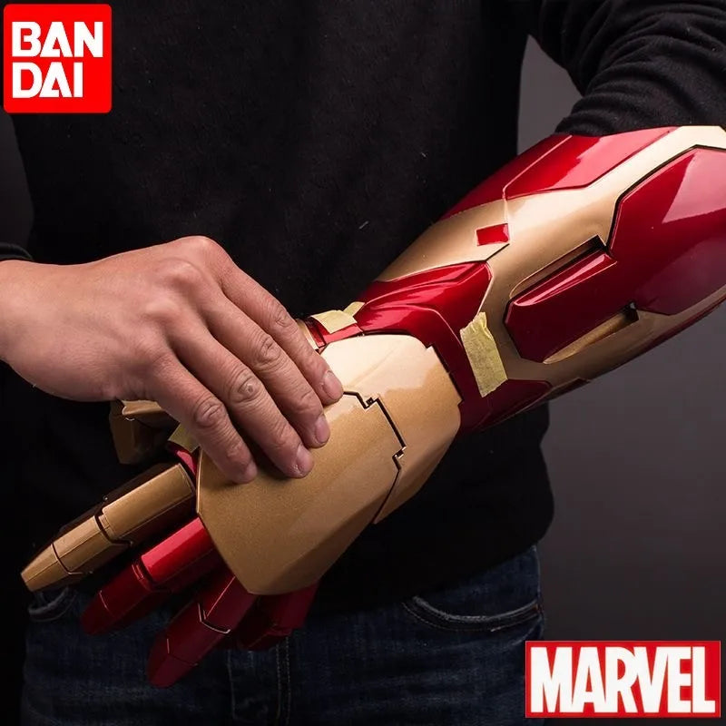 NEW Mk43 1:1 Avengers Marvel Iron Man Glowing Arm Gloves Cosplay Performance Props Wearable Figure Toys Dolls Gifts