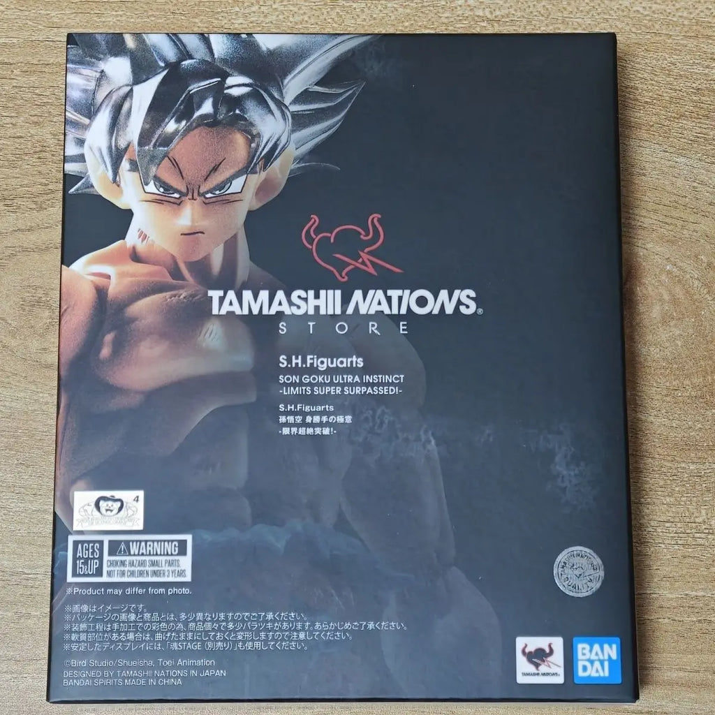 Original Bandai S.H.Figuarts Son Goku Ultra Ultra Instinct Action Figures Toys Pvc Model Transcendent Limit Break Collection