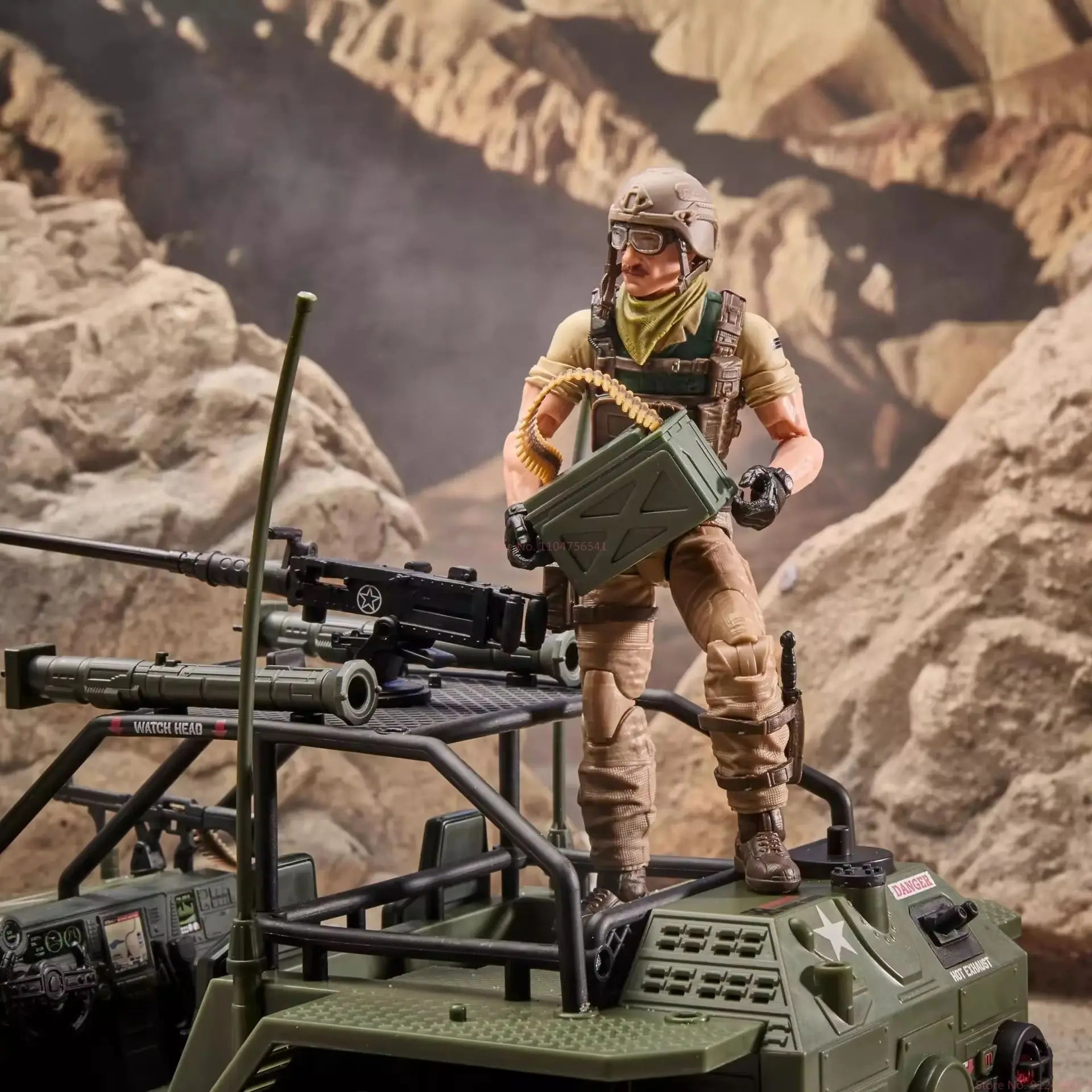 G.I. Joe Classified Series #171 Crankcase & A.W.E. Striker Exclusive Action Figure Model Statue Garage Kit Ornament Toys Gifts