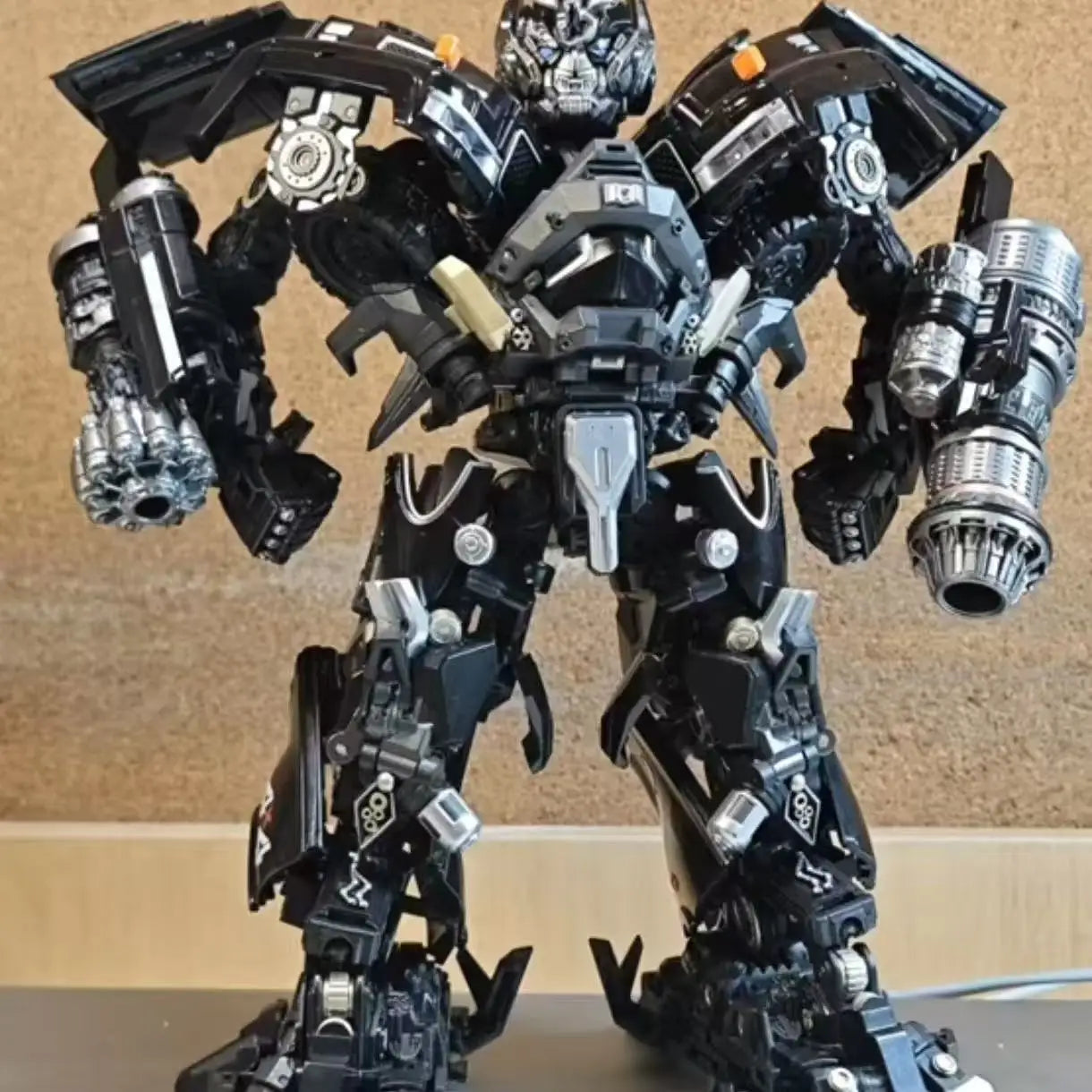 Version 2.0 WJ WEIJIANG Transformation Black Apple M06 MPM06 M-06 Ironhide Enlarged Version Metal Action Figure In Stock